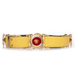 Gianni Versace, Medusa leather waist belt