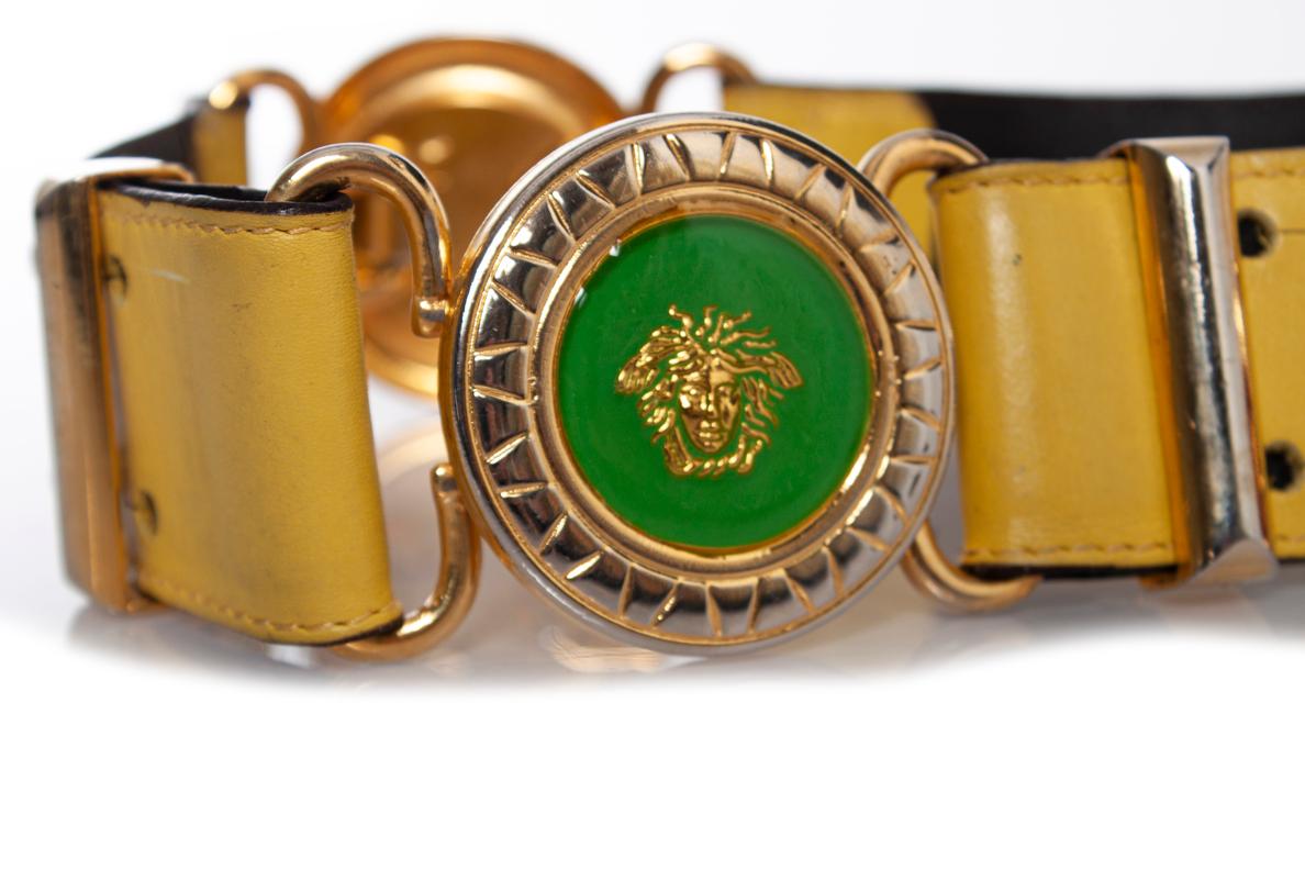 Gianni Versace, Medusa leather waist belt For Sale 1
