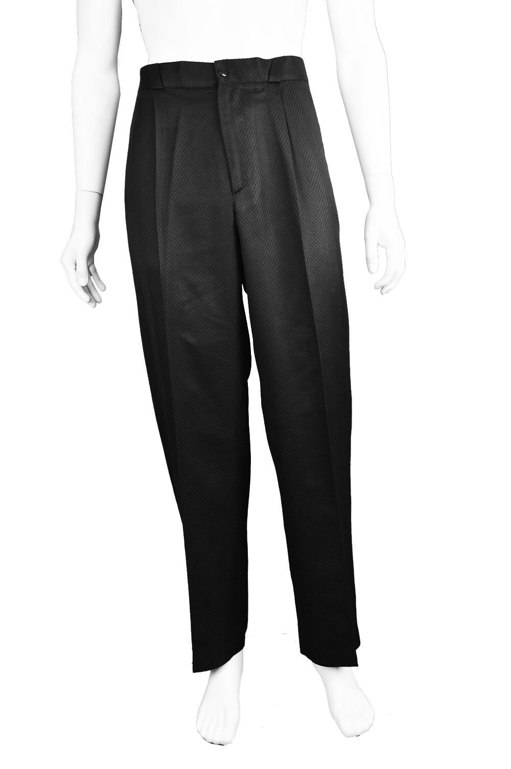 Gianni Versace Men's Black 100% Silk Jacquard 2 Piece Vintage Suit, 1990s For Sale 5