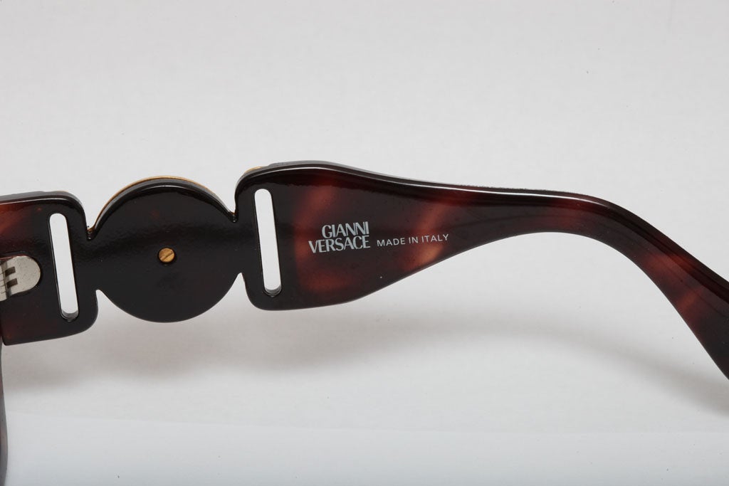Women's or Men's Gianni Versace Mod 413/A Brown Vintage Sunglasses  For Sale