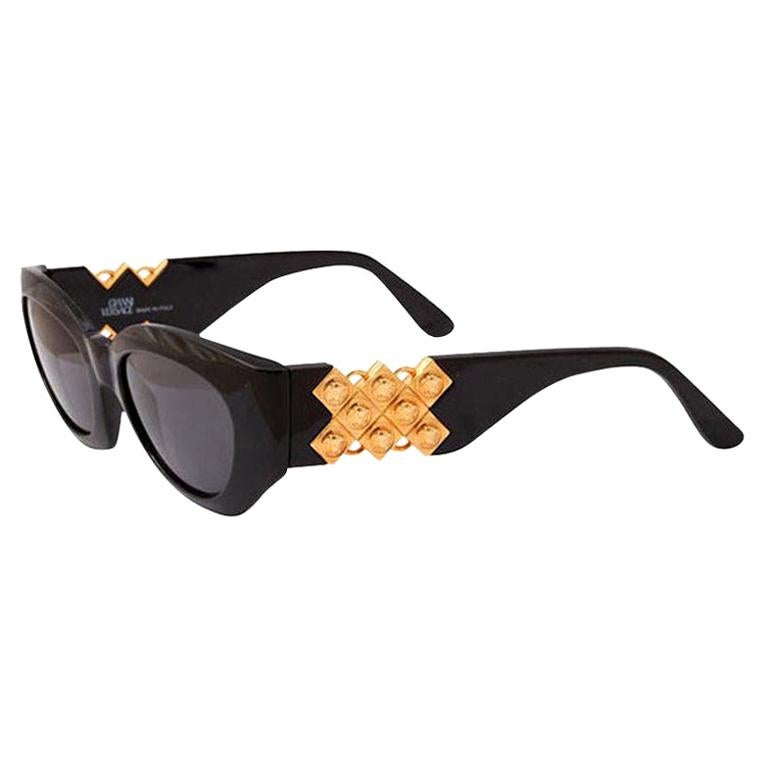 Gianni Versace Mod 420/D Sunglasses  For Sale