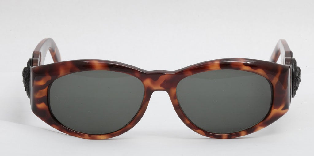 Gianni Versace Mod 424/N Sunglasses  For Sale 1