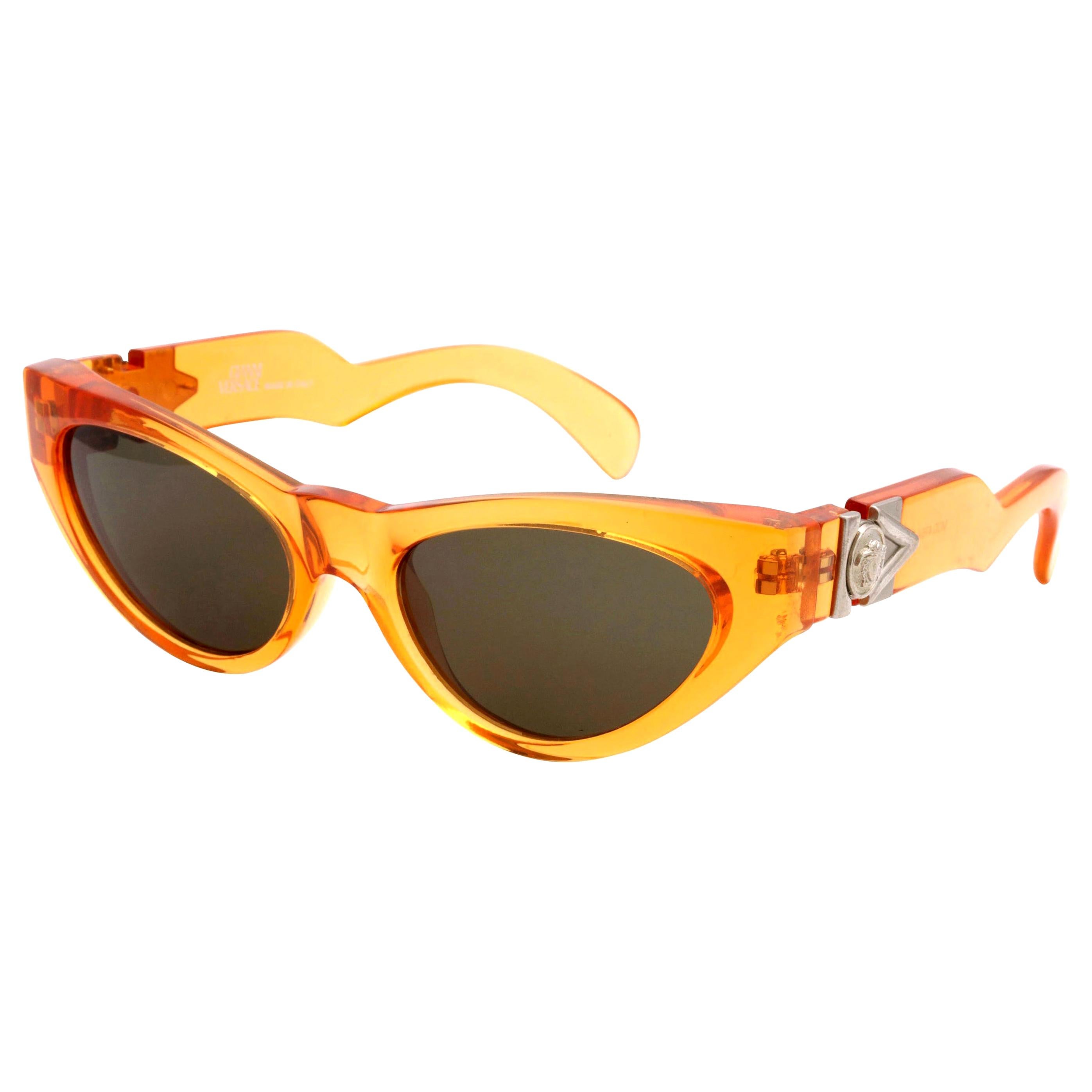 Gianni Versace Mod 476/A Vintage Sunglasses  For Sale