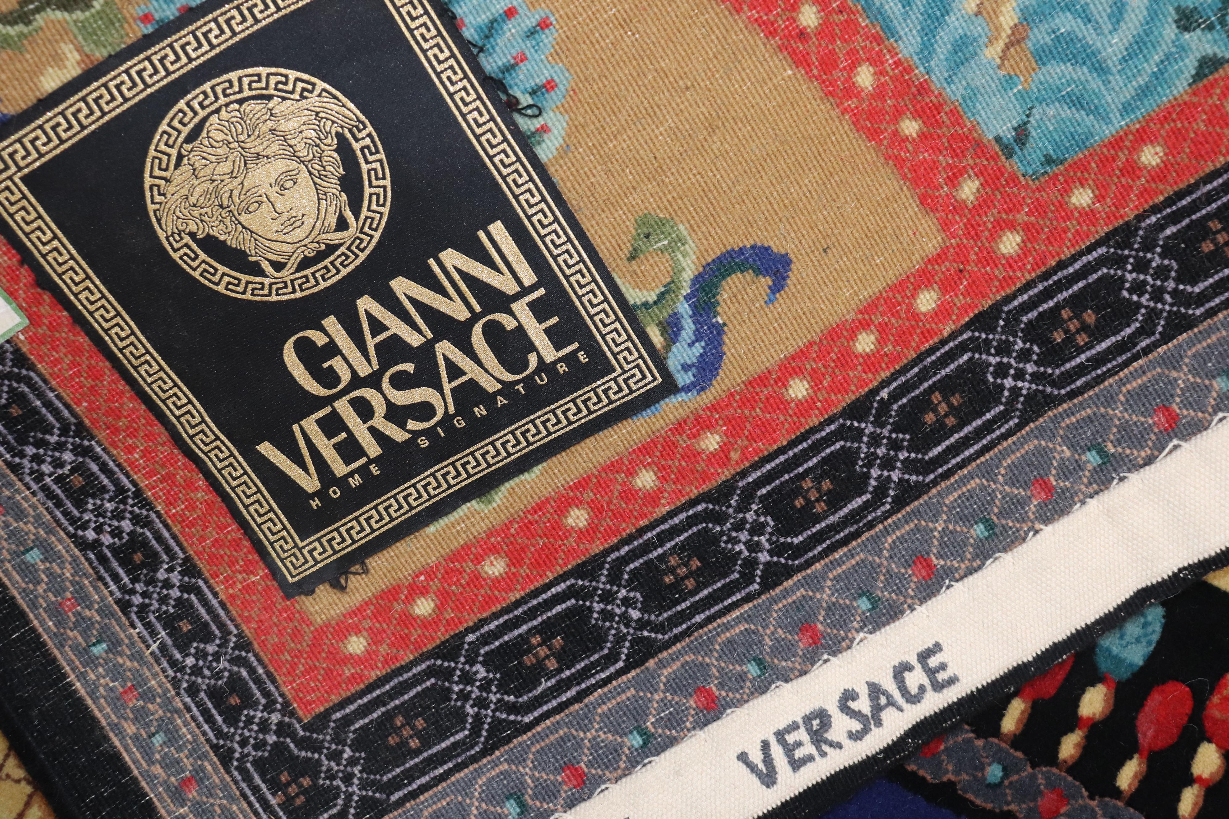 Gianni Versace Modern Wool Silk Rug 3
