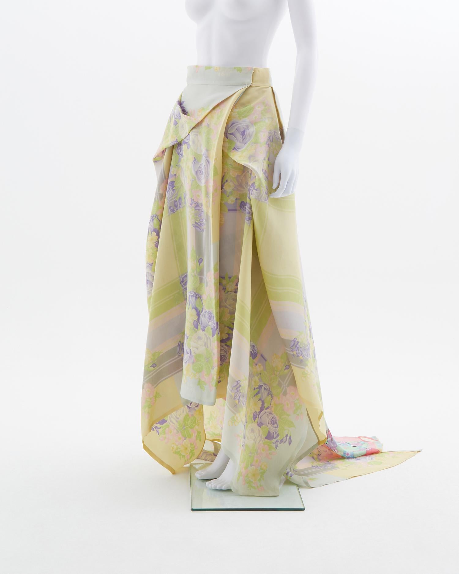 Gianni Versace multi layered silk printed organza skirt, ss 1992 In Good Condition In Milano, IT