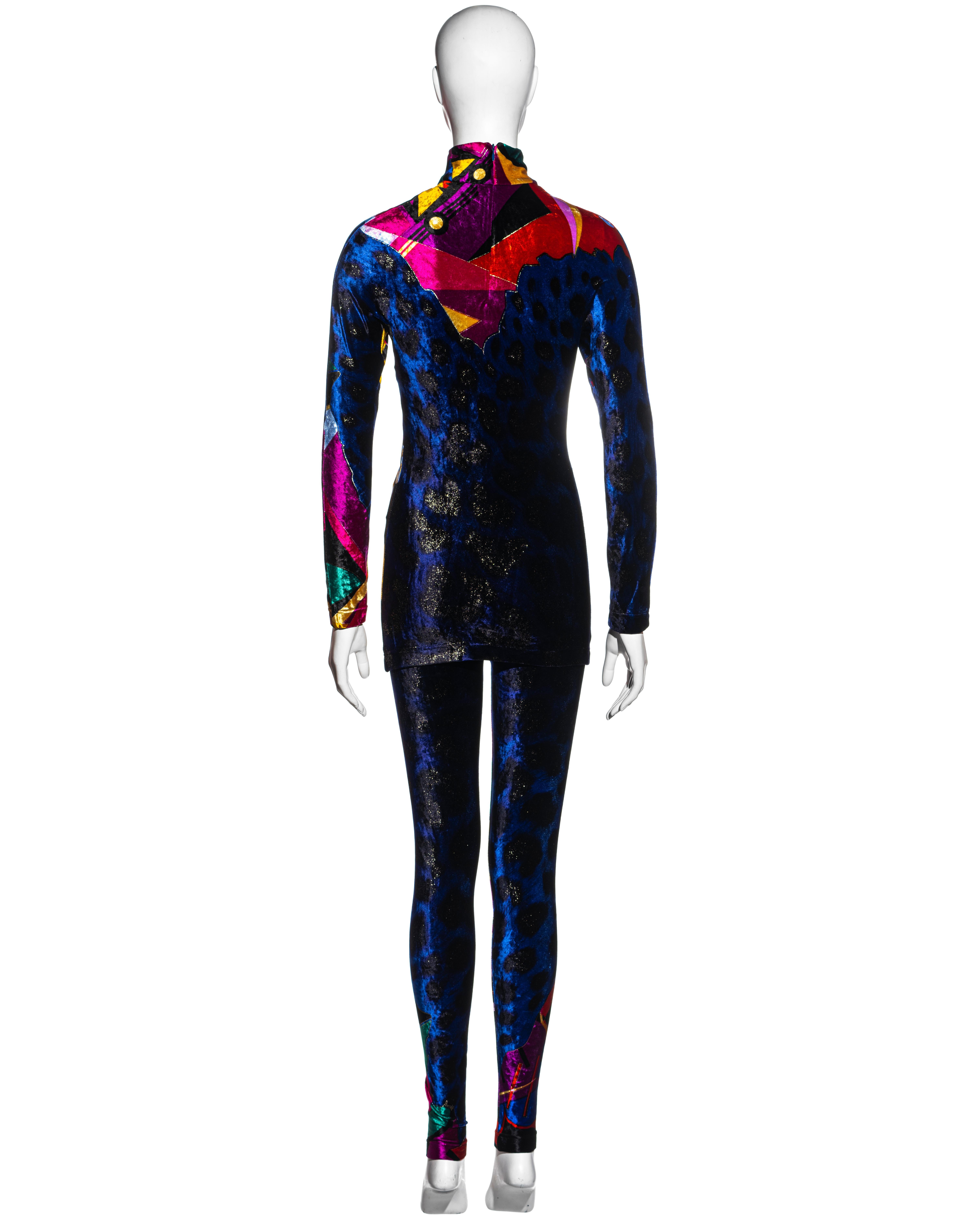 Gianni Versace multicoloured velvet mini dress and leggings set, fw 1992 In Excellent Condition For Sale In London, GB