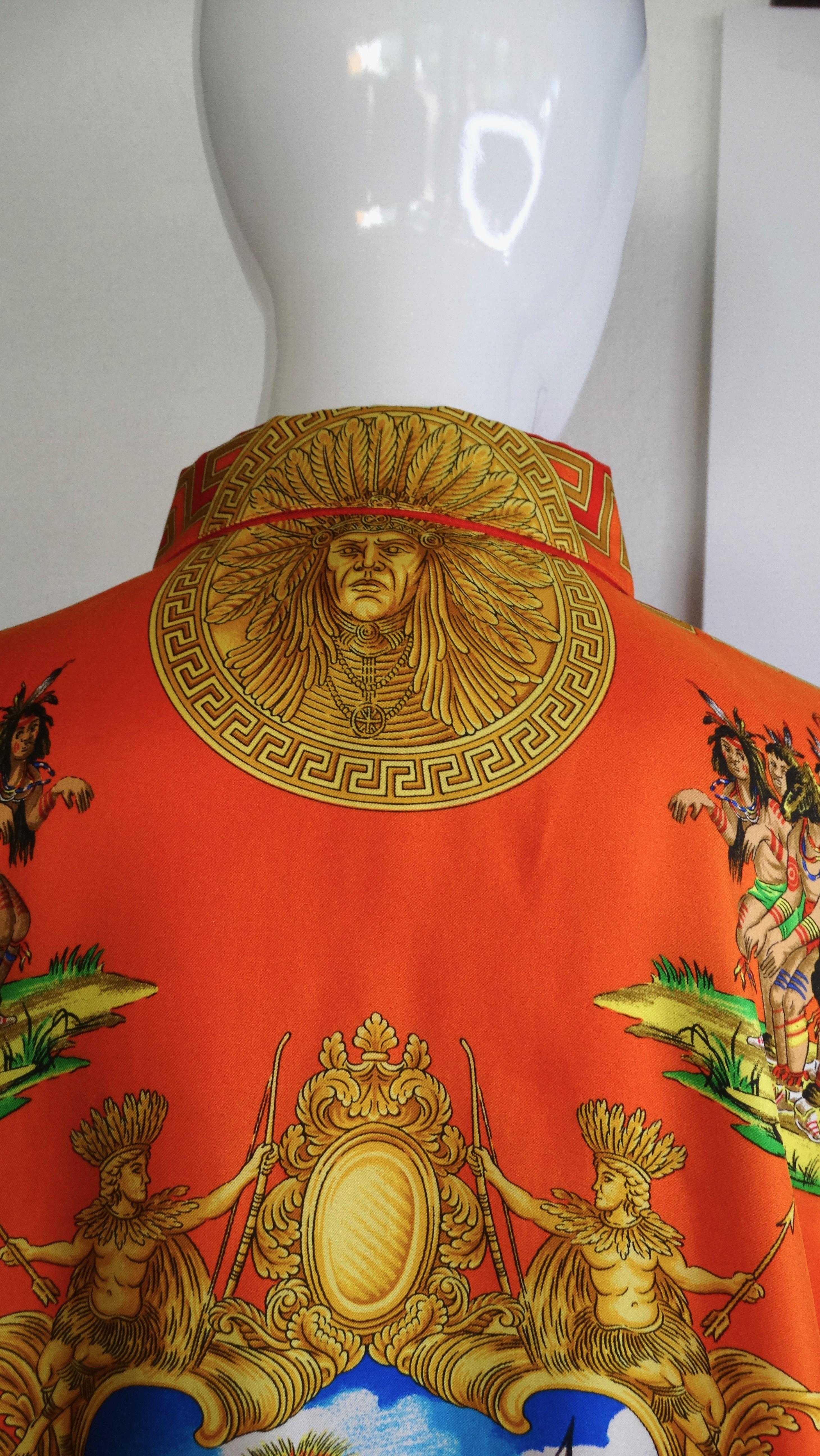 Gianni Versace: Seidenhemd mit „Native American“-Druck  im Angebot 3