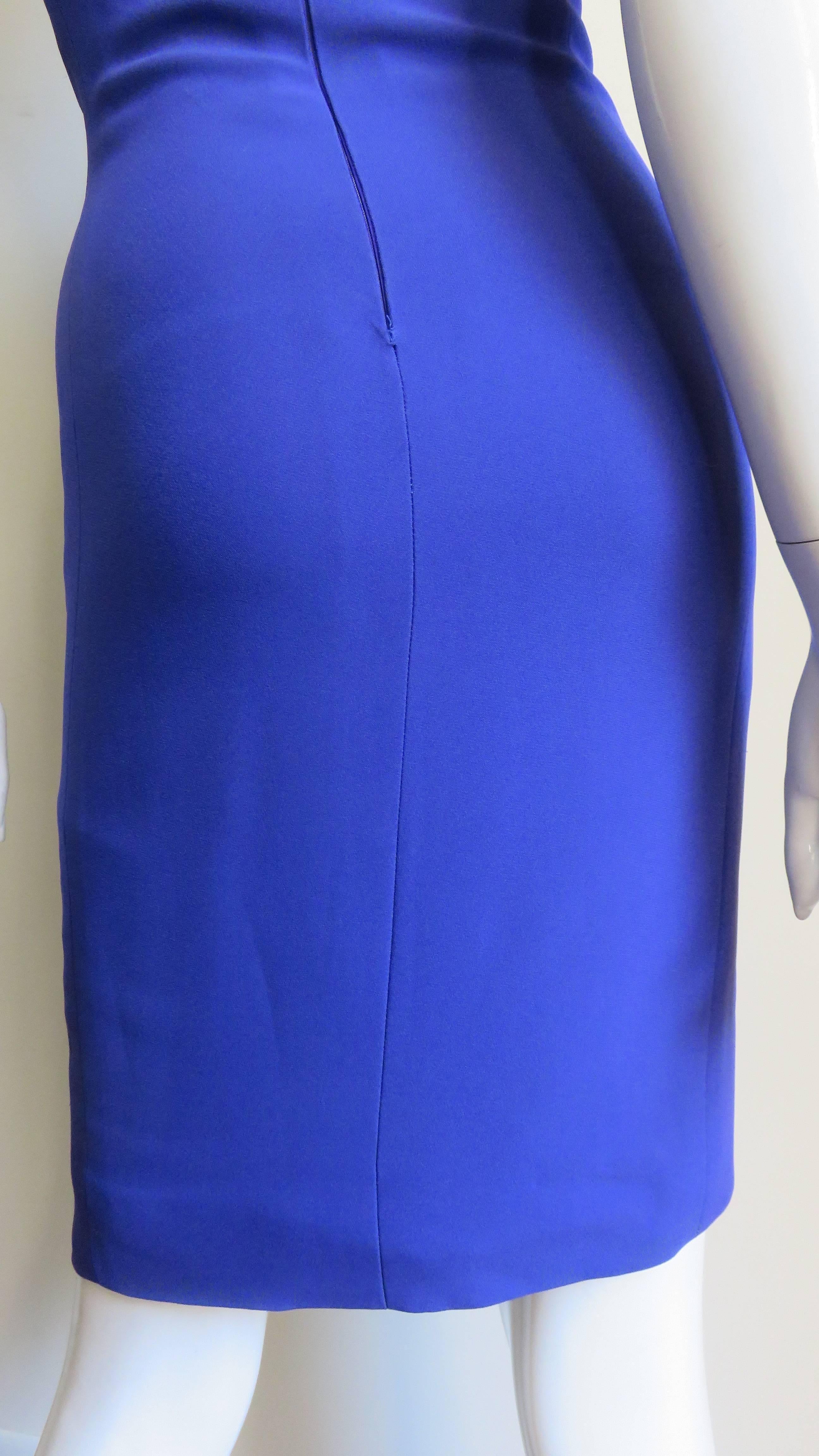 Gianni Versace Net Shoulders Bodycon Dress  For Sale 4