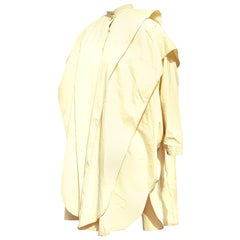 Manteau de pluie Gianni VERSACE « Nouveau » beige couture en peau de mouton vintage, non porté