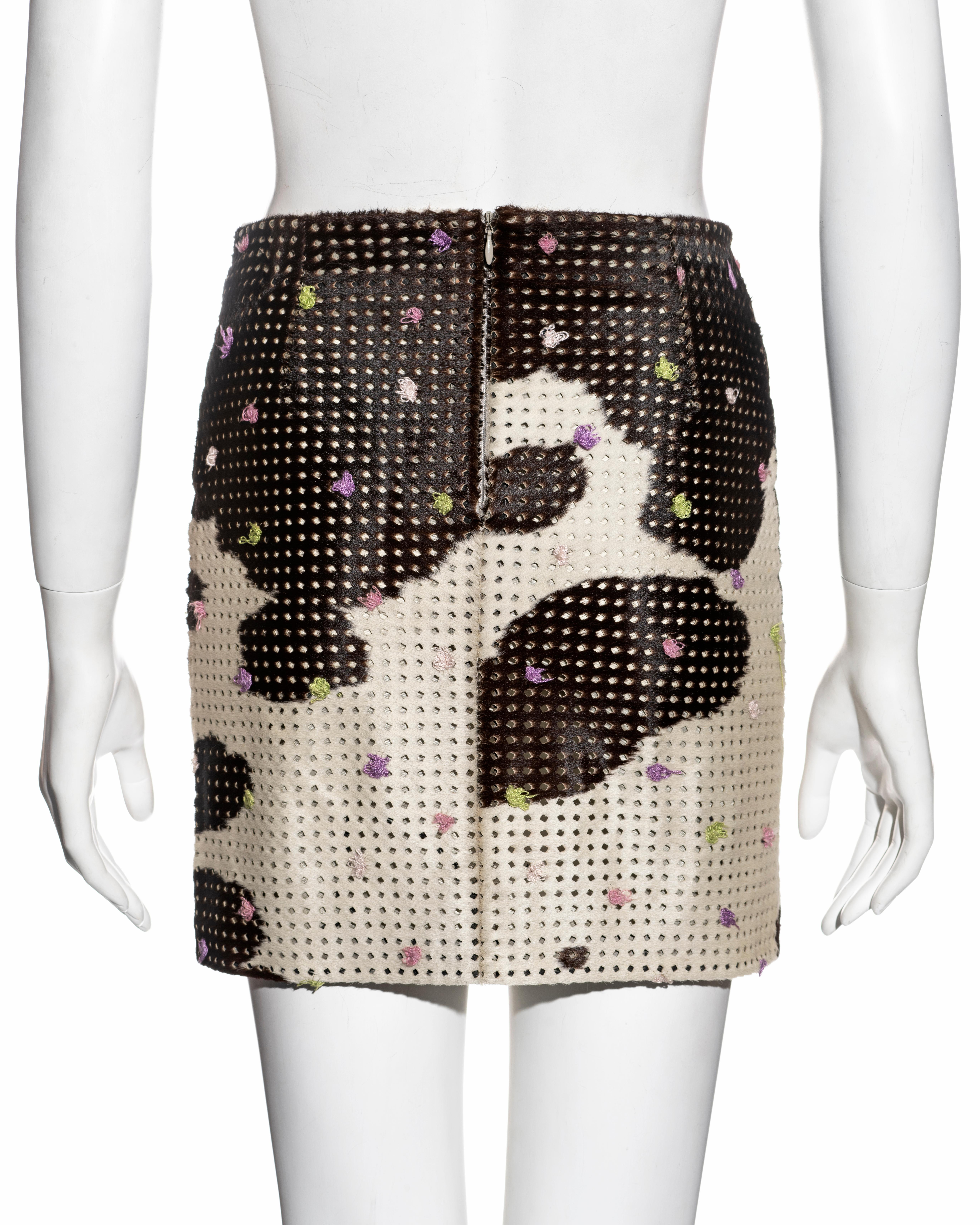 Gianni Versace perforated cowhide mini skirt with floral embroidery, ss 1999 In Excellent Condition In London, GB