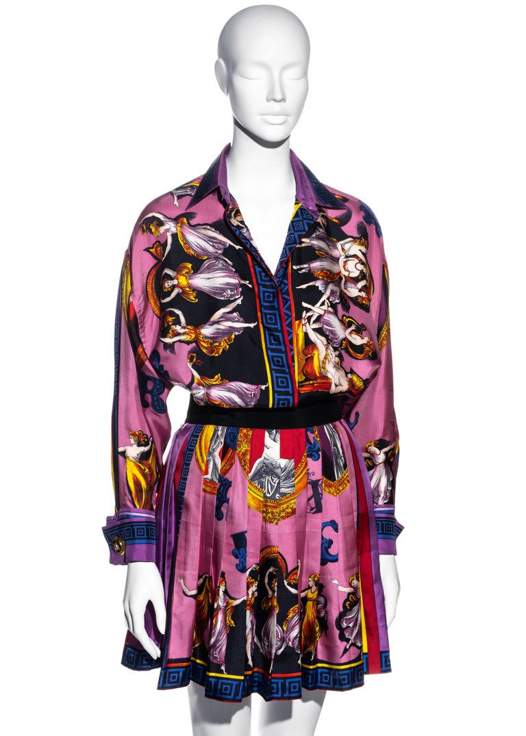 Gianni Versace pink neoclassical printed silk pleated mini skirt suit