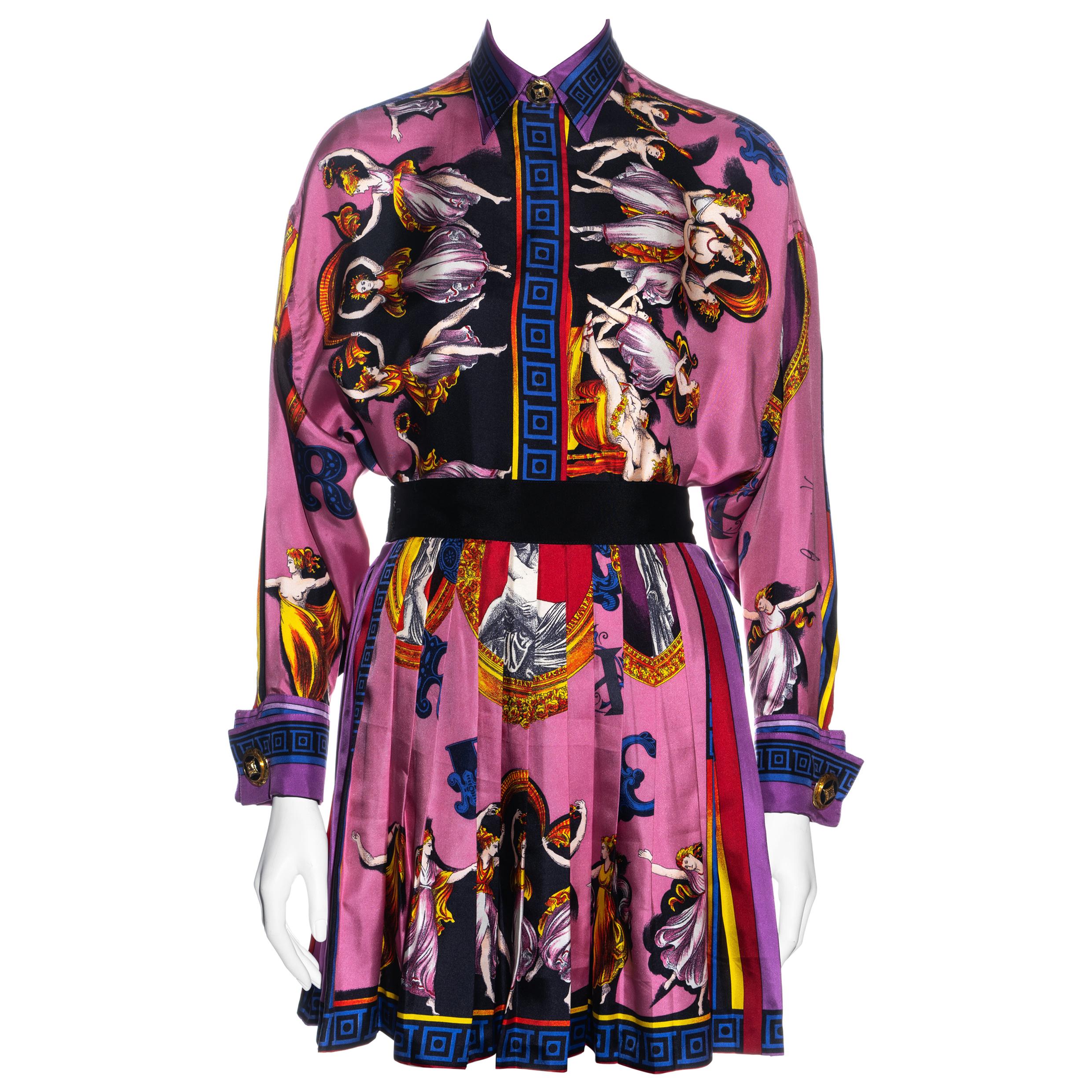 Gianni Versace pink neoclassical printed silk pleated mini skirt suit, fw 1991 For Sale