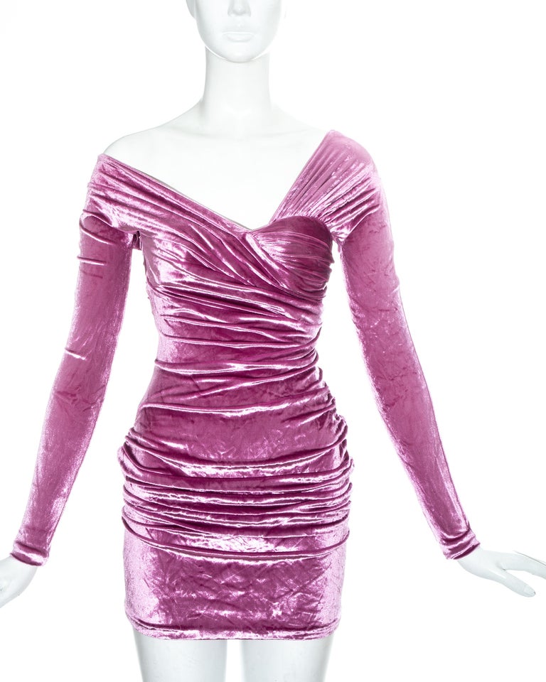 NWT F/W 1995 Gianni Versace Ruched Pink Velvet Bow Bodysuit Skirt Set main image 1