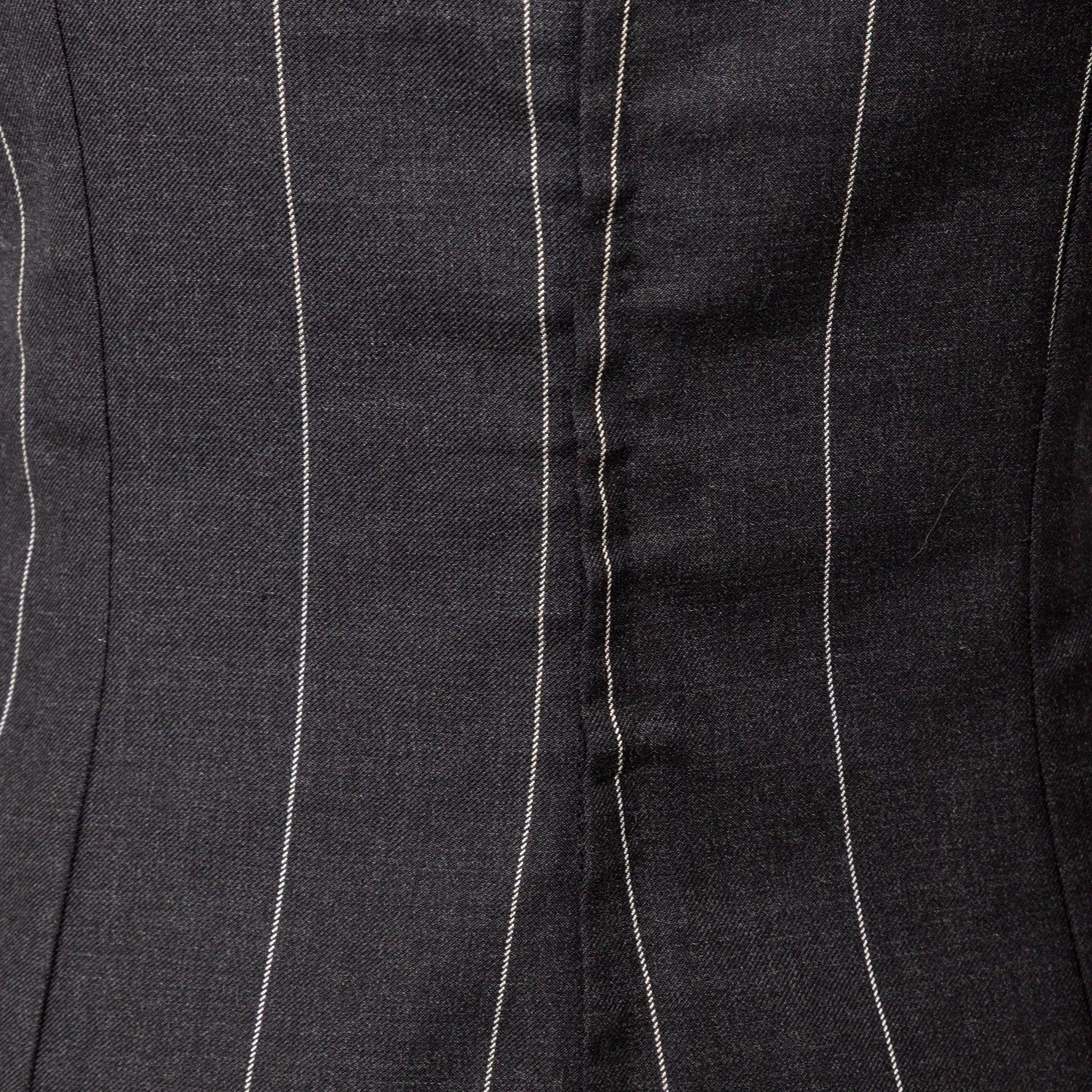 Gianni Versace Nadelstreifen-Minikleid - 90er Jahre im Angebot 1