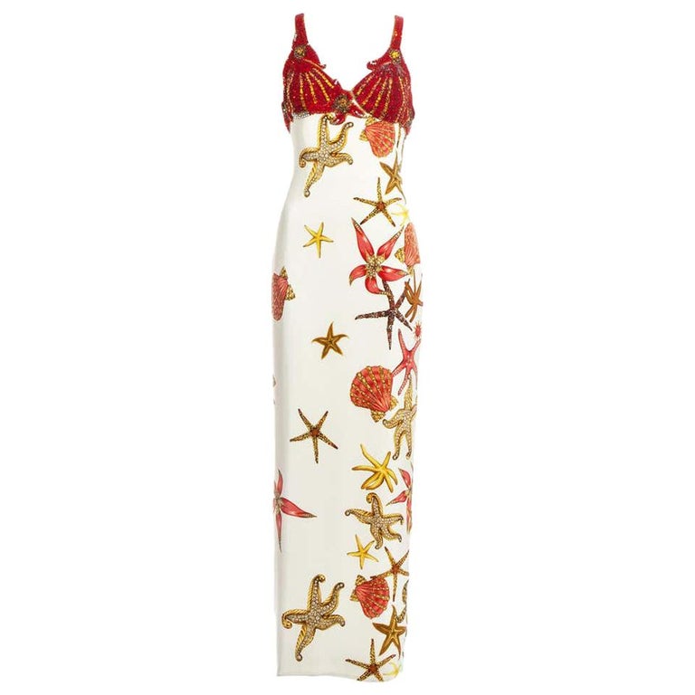 Gianni Versace printed silk and beaded 'Sea Shell' maxi dress, ss 1992 For  Sale at 1stDibs | versace seashell dress, versace shell dress, sea shell  print dress
