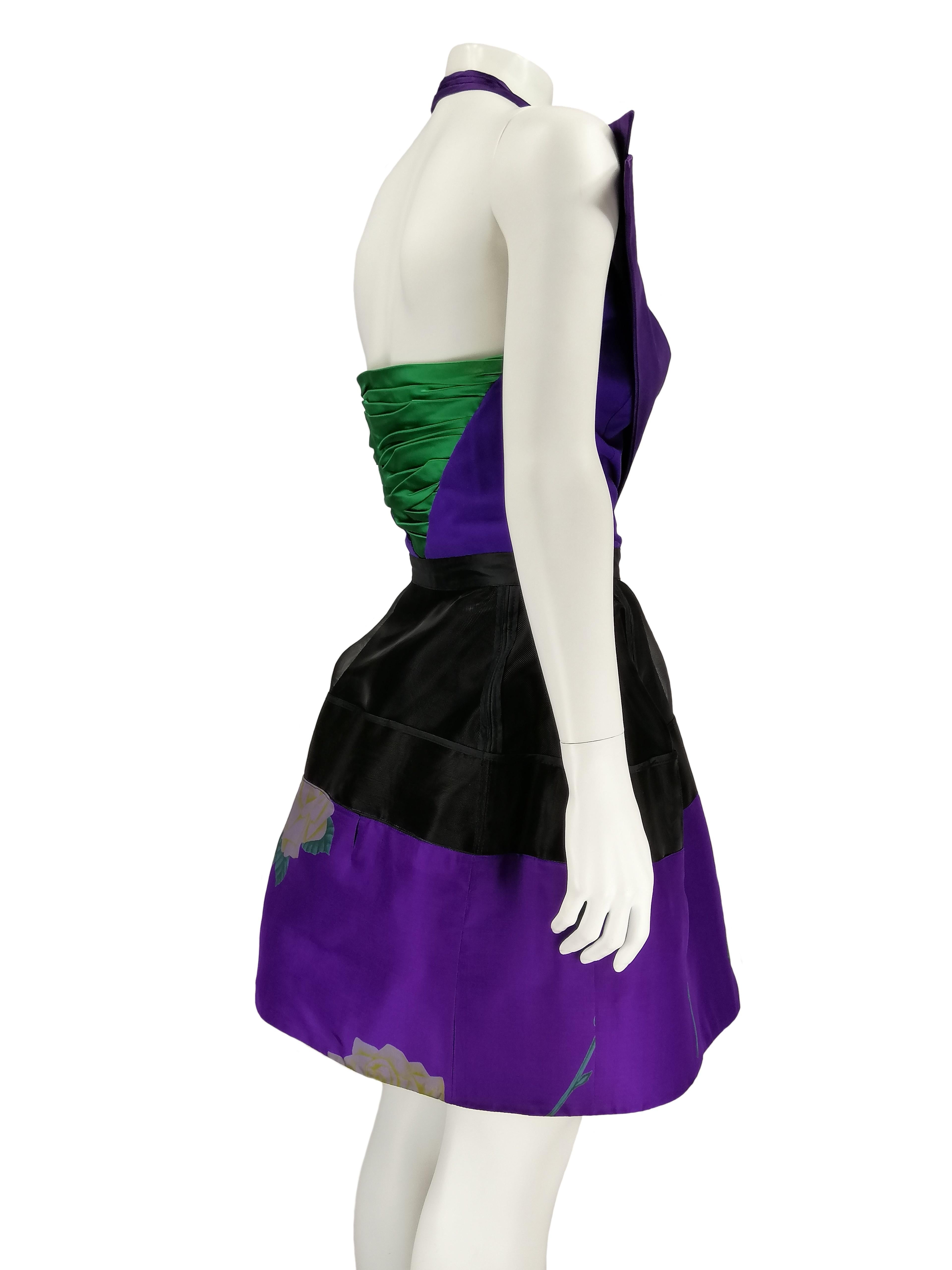 Vestido morado GIANNI VERSACE  con accesorios S/S 1990 en venta 1