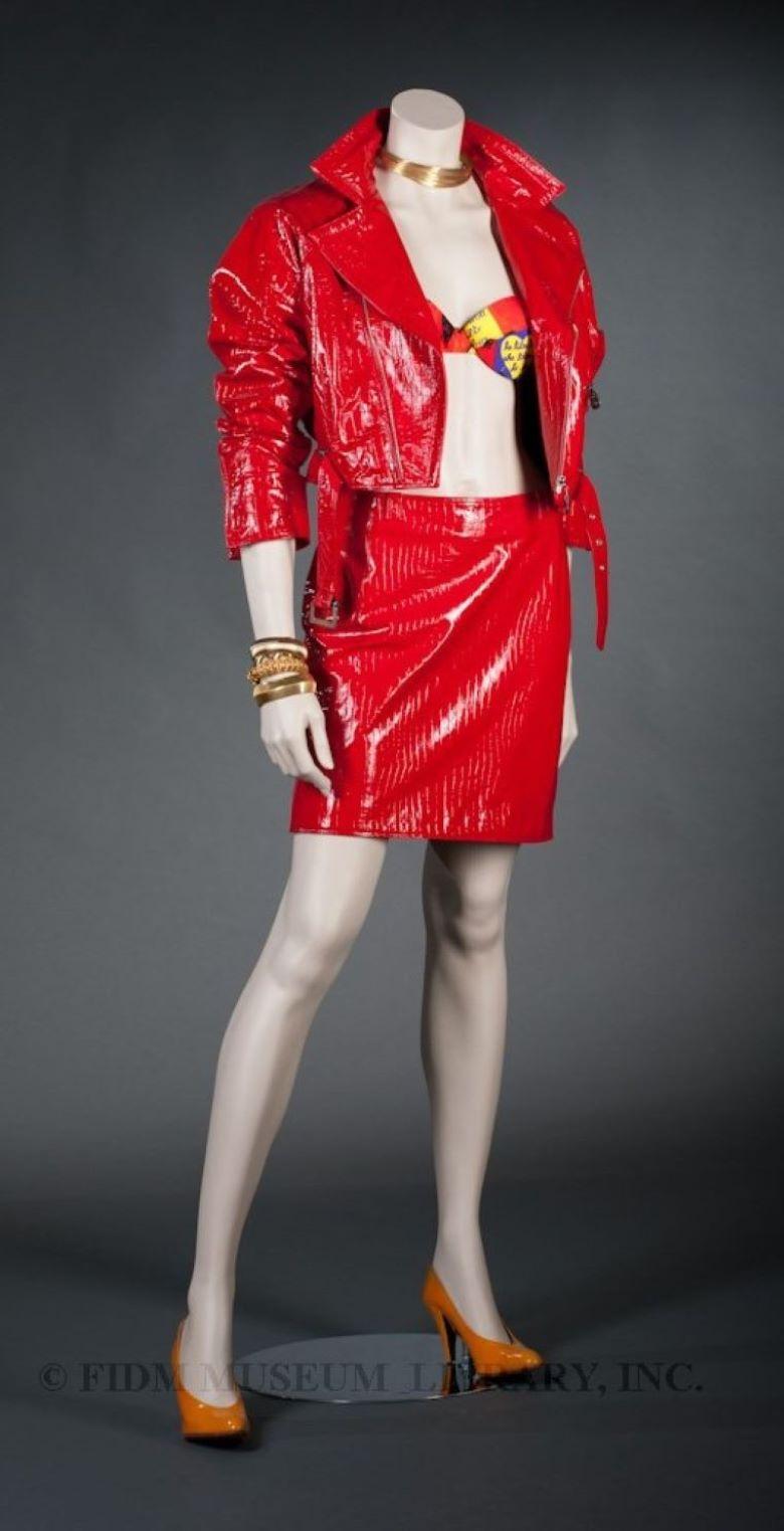 Gianni Versace Red Leather Motorcycle Jacket and Skirt A/W 1994 For Sale 7