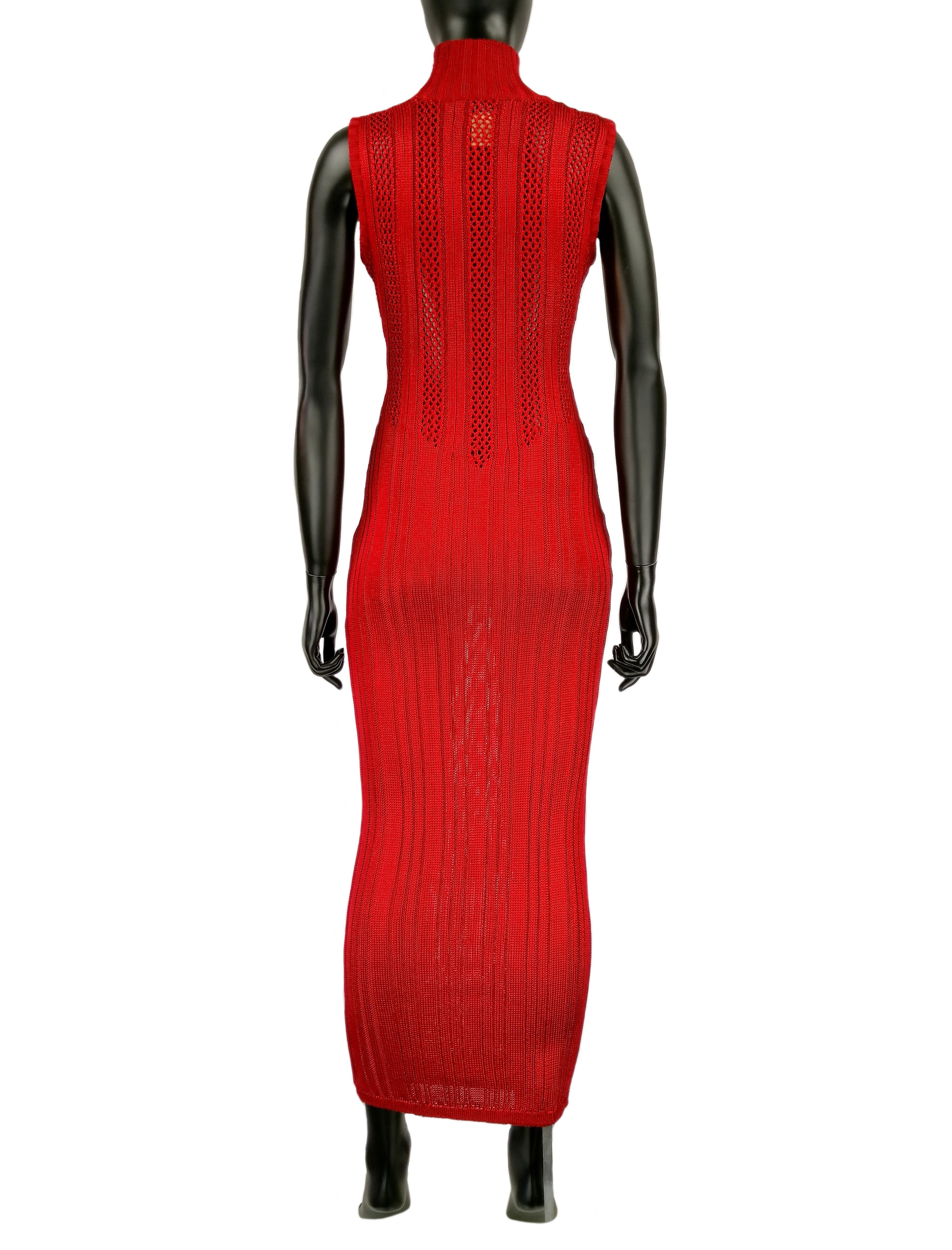 Red GIANNI VERSACE red ruby long knitted dress For Sale