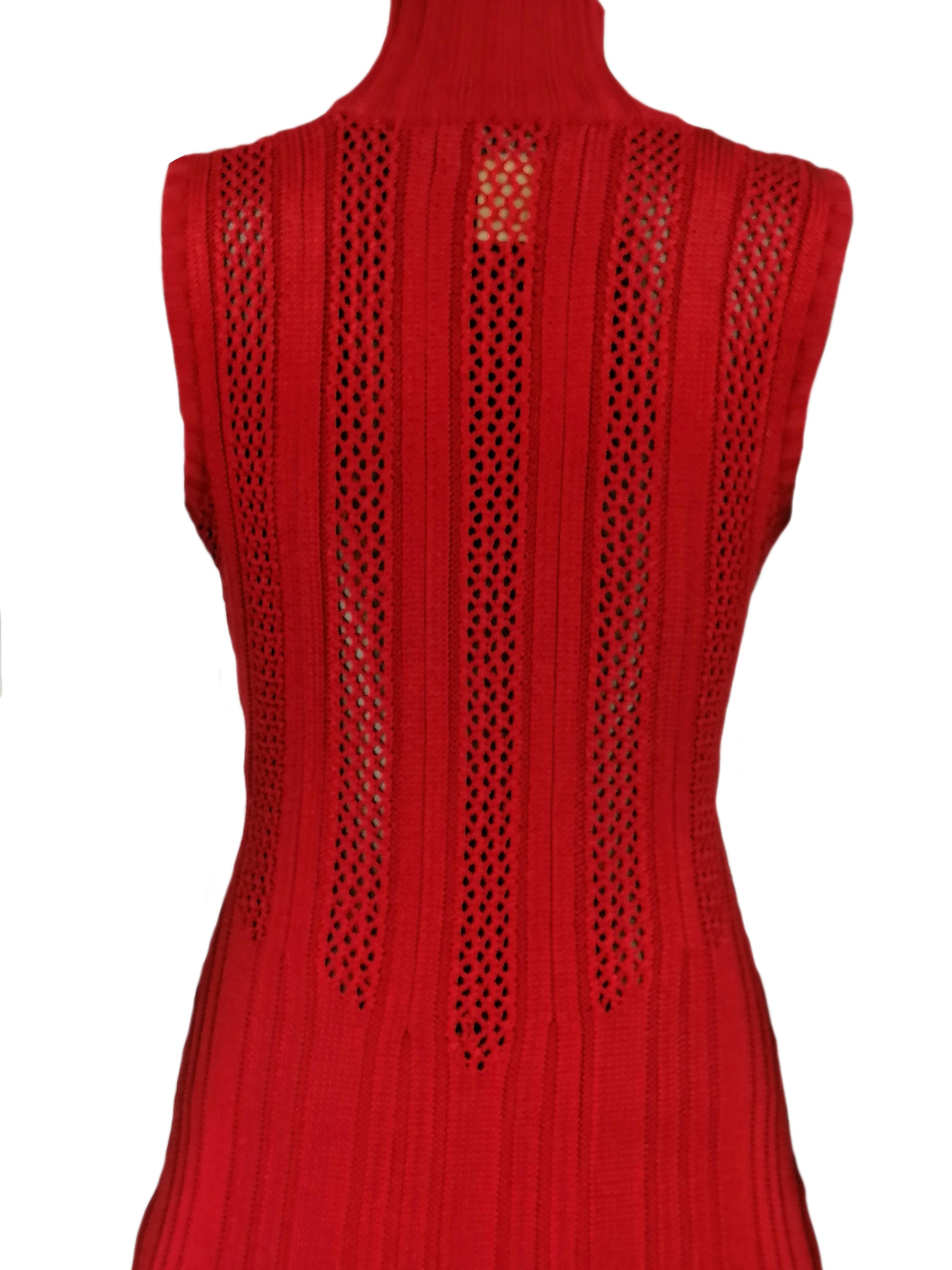 Women's GIANNI VERSACE red ruby long knitted dress For Sale