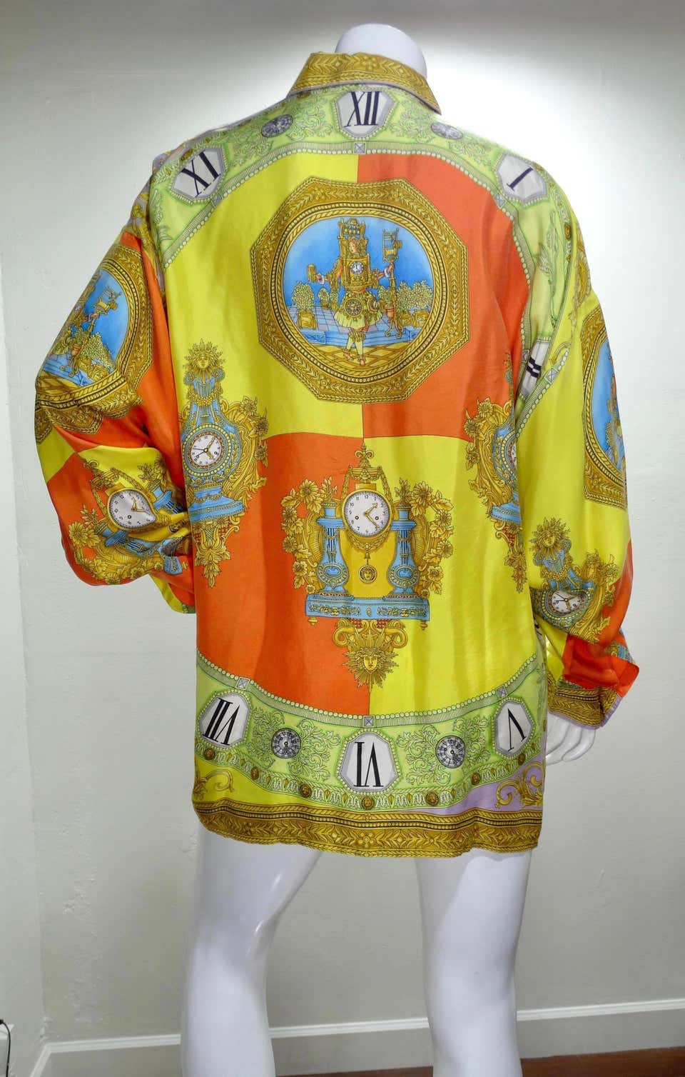 1990S GIANNI VERSACE Silk Men's Medieval Print Shirt With Metallic Gold ...