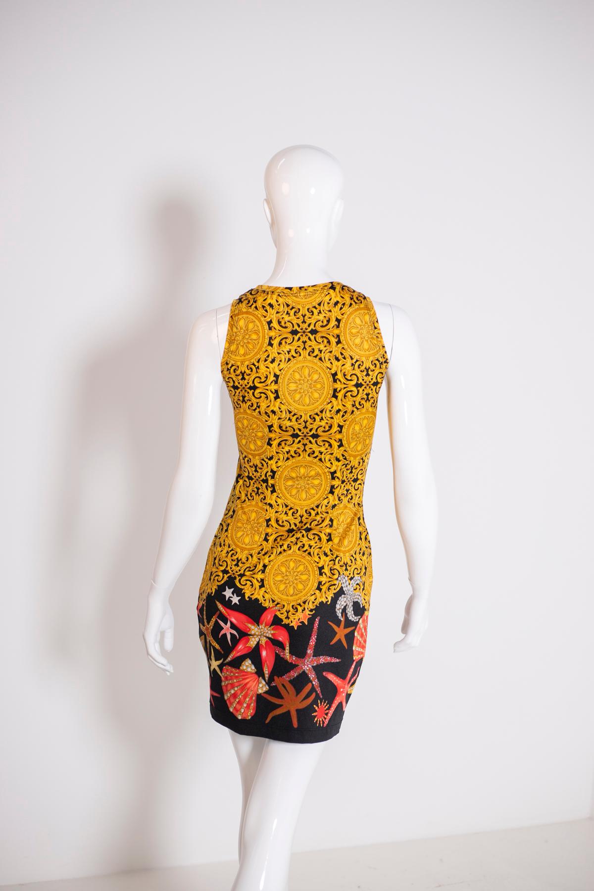 Gianni Versace Vintage S/S 1992 Baroque Fitted Dress  7