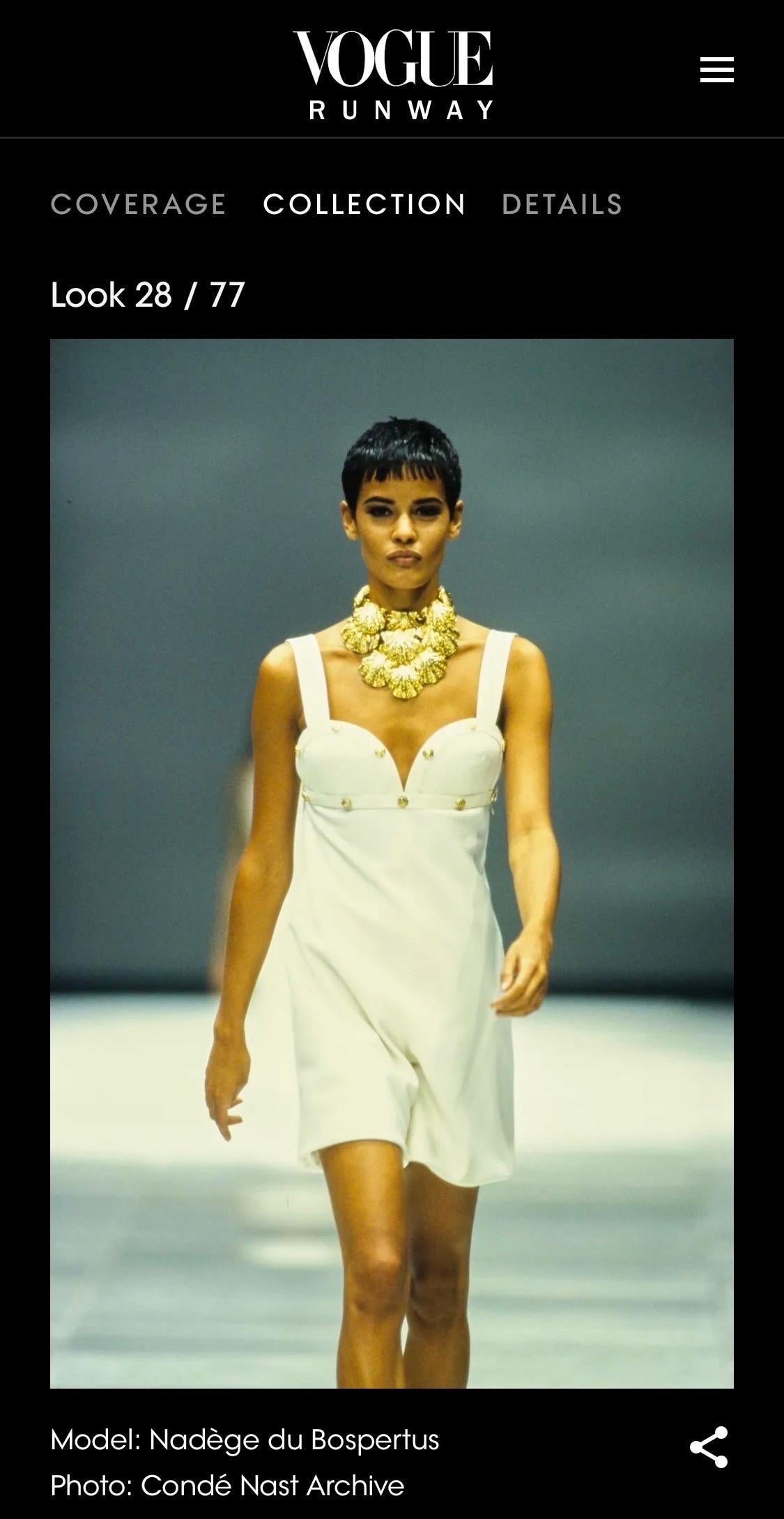 Gianni Versace S/S 1992 Runway Vintage Bustier Embellished Ivory Romper Jumpsuit For Sale 13