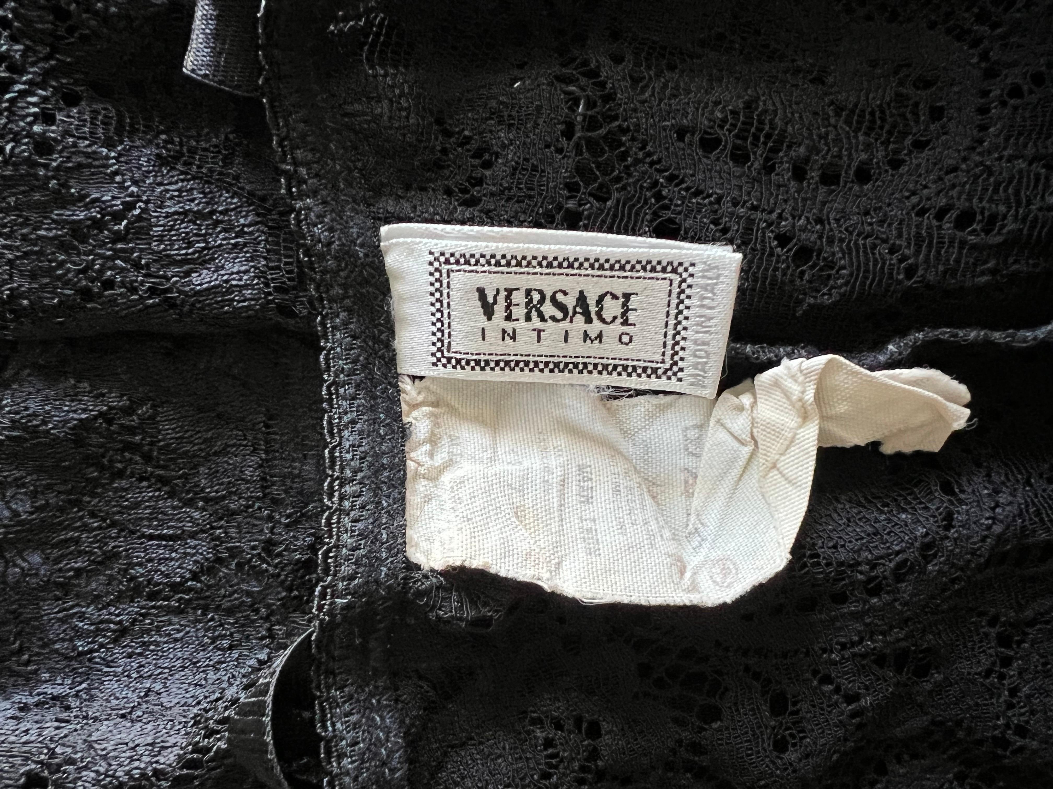 Gianni Versace S/S 1992 Vintage Plunging Baroque Print Sheer Lace Bodysuit Top  For Sale 6