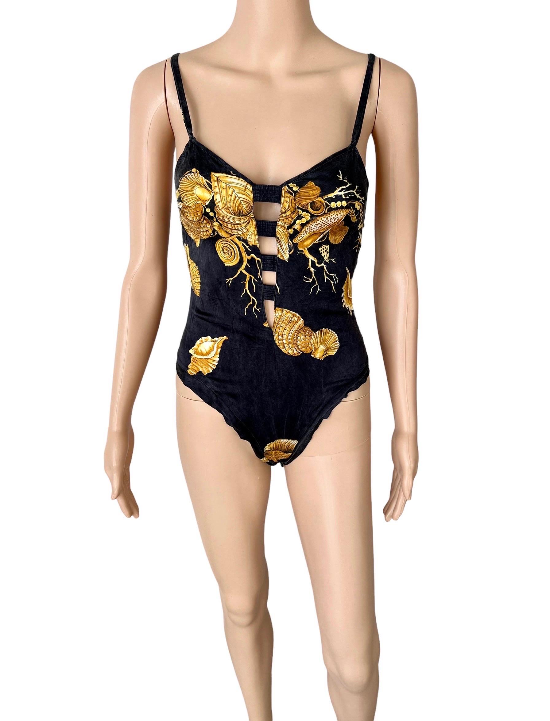 Gianni Versace S/S 1992 Vintage Plunging Baroque Print Sheer Lace Bodysuit Top For Sale 3