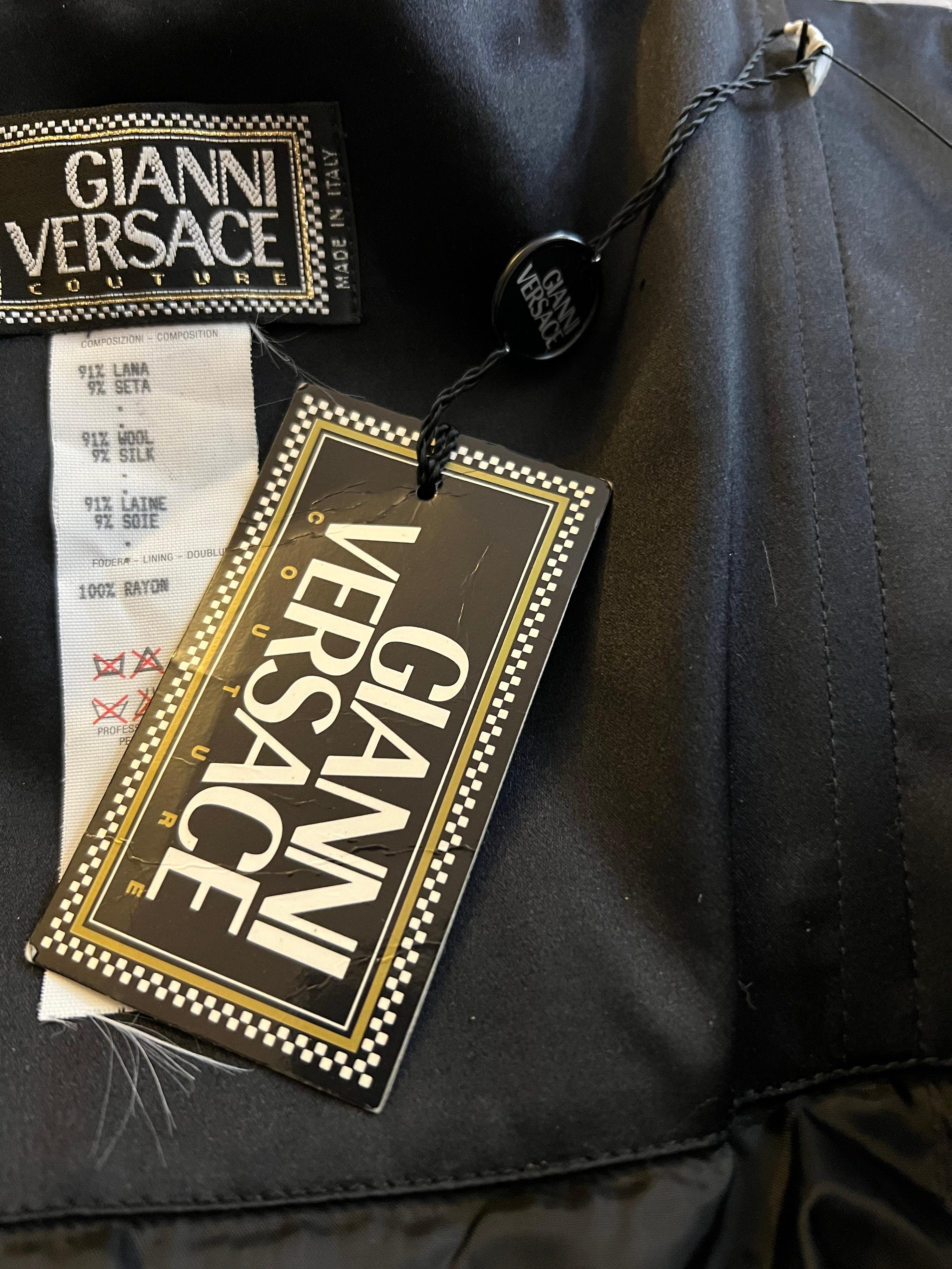 Gianni Versace S/S 1995 Unworn Vintage Bustier Black Mini Dress For Sale 1