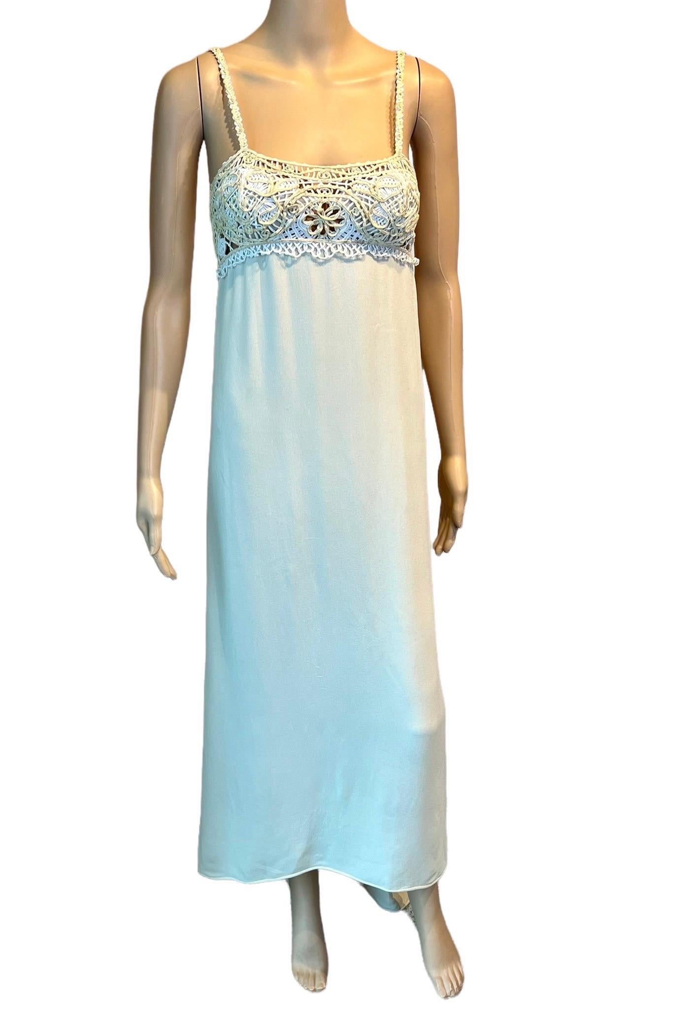 Gianni Versace S/S 1997 Runway Embroidered Lace Ivory Evening Dress Gown  For Sale 4