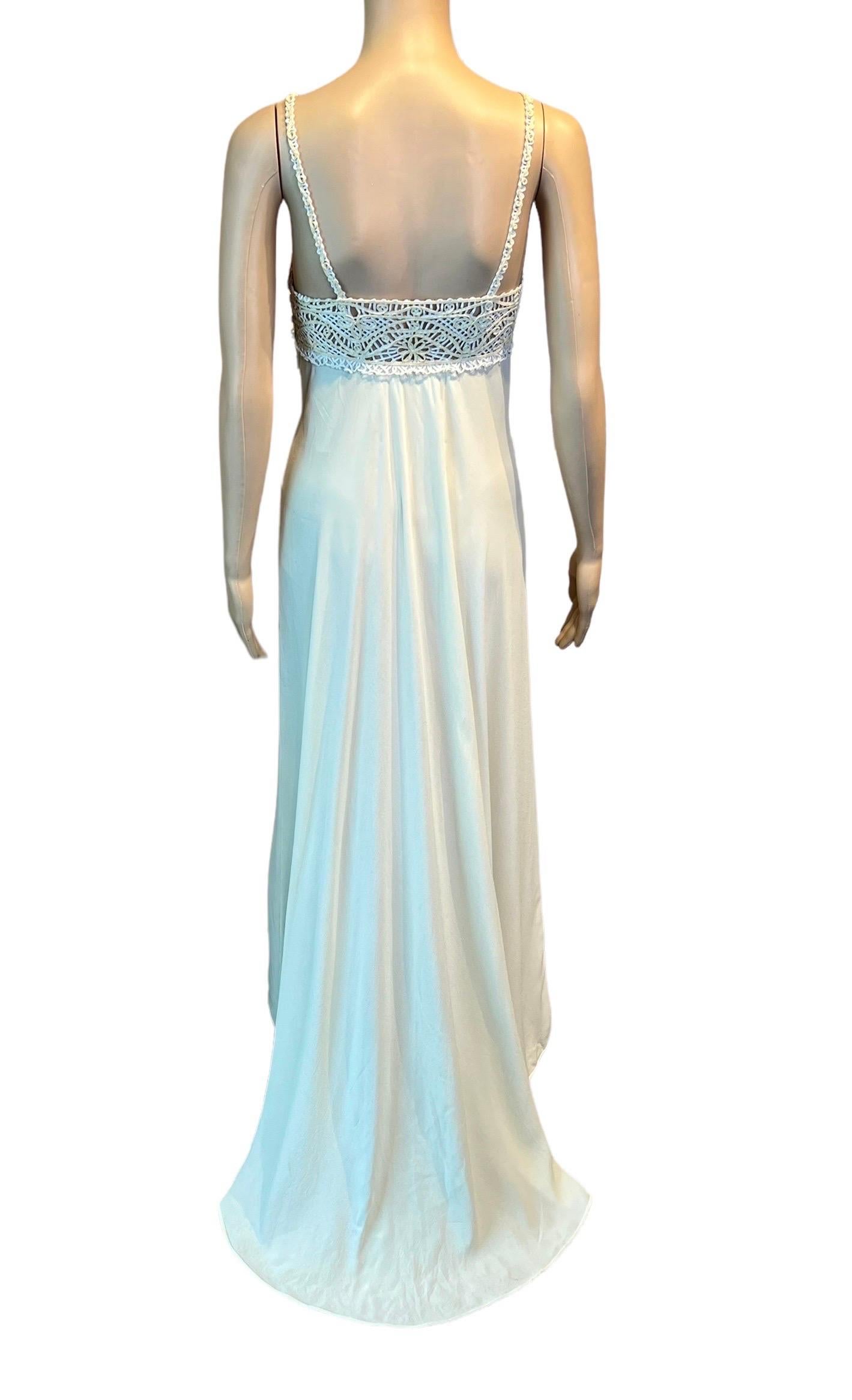 Gianni Versace S/S 1997 Runway Embroidered Lace Ivory Evening Dress Gown  For Sale 2