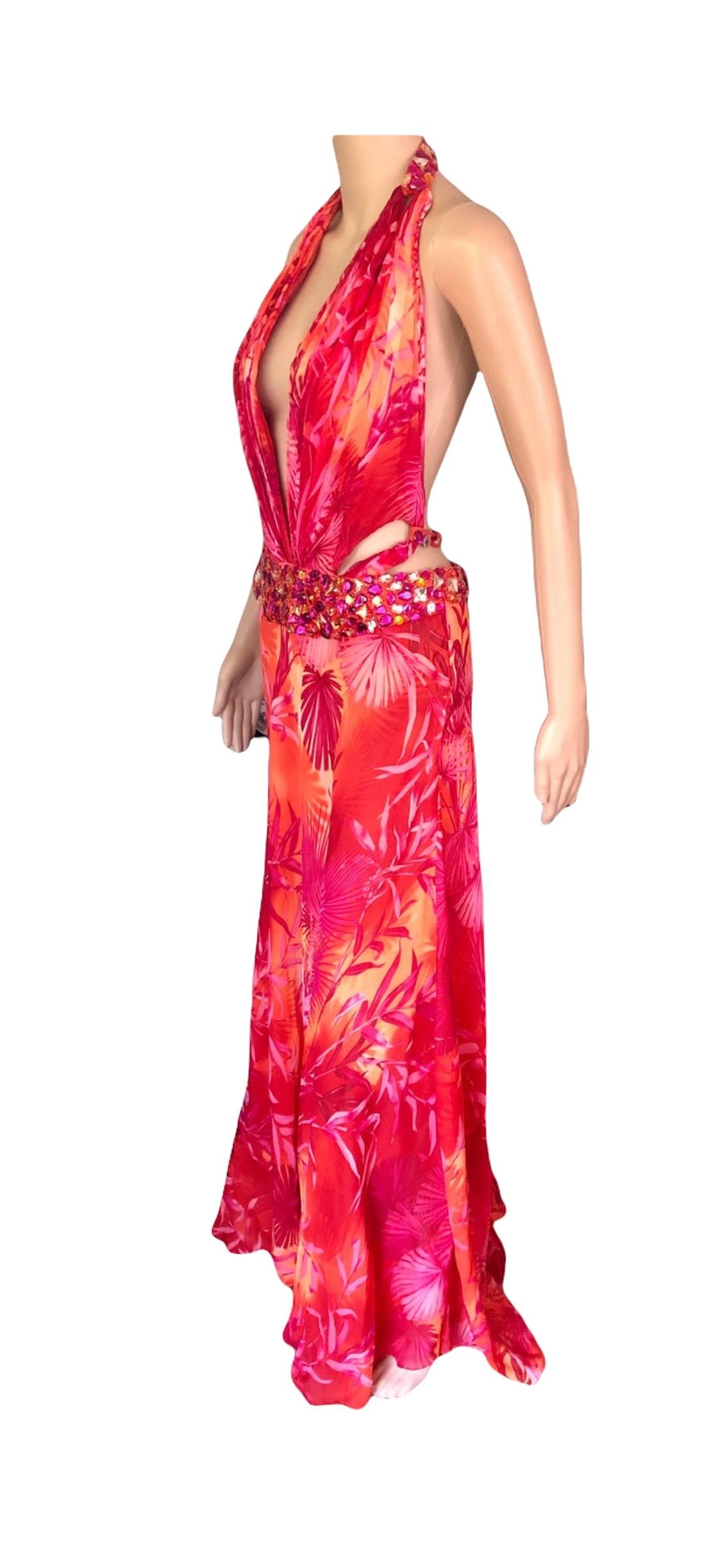 Gianni Versace S/S 2000 Runway Embellished Jungle Print Evening Dress Gown In Good Condition For Sale In Naples, FL
