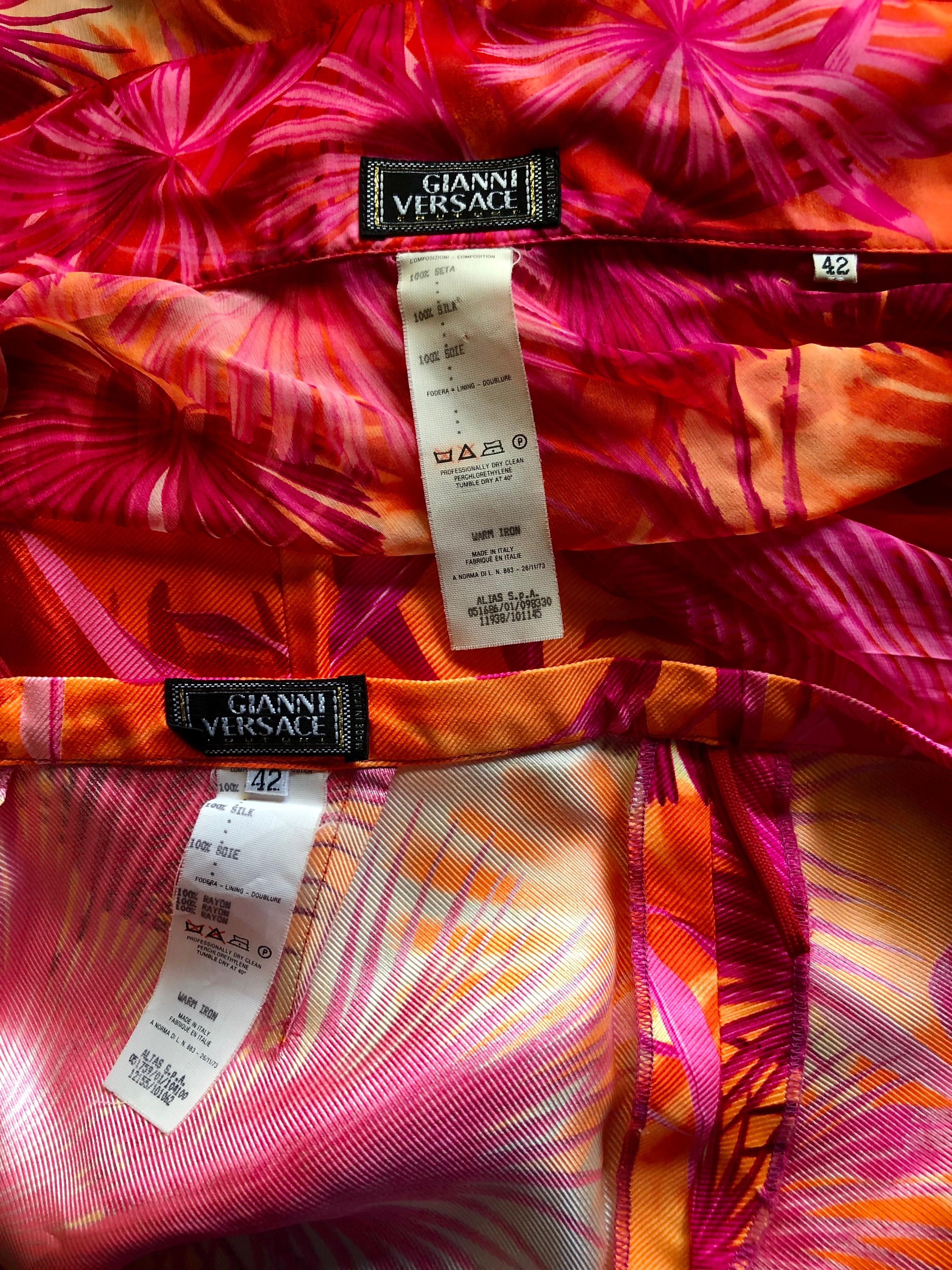Women's or Men's Gianni Versace S/S 2000 Runway Tropical Palm Print Pants & Blouse 2 Piece Set  For Sale
