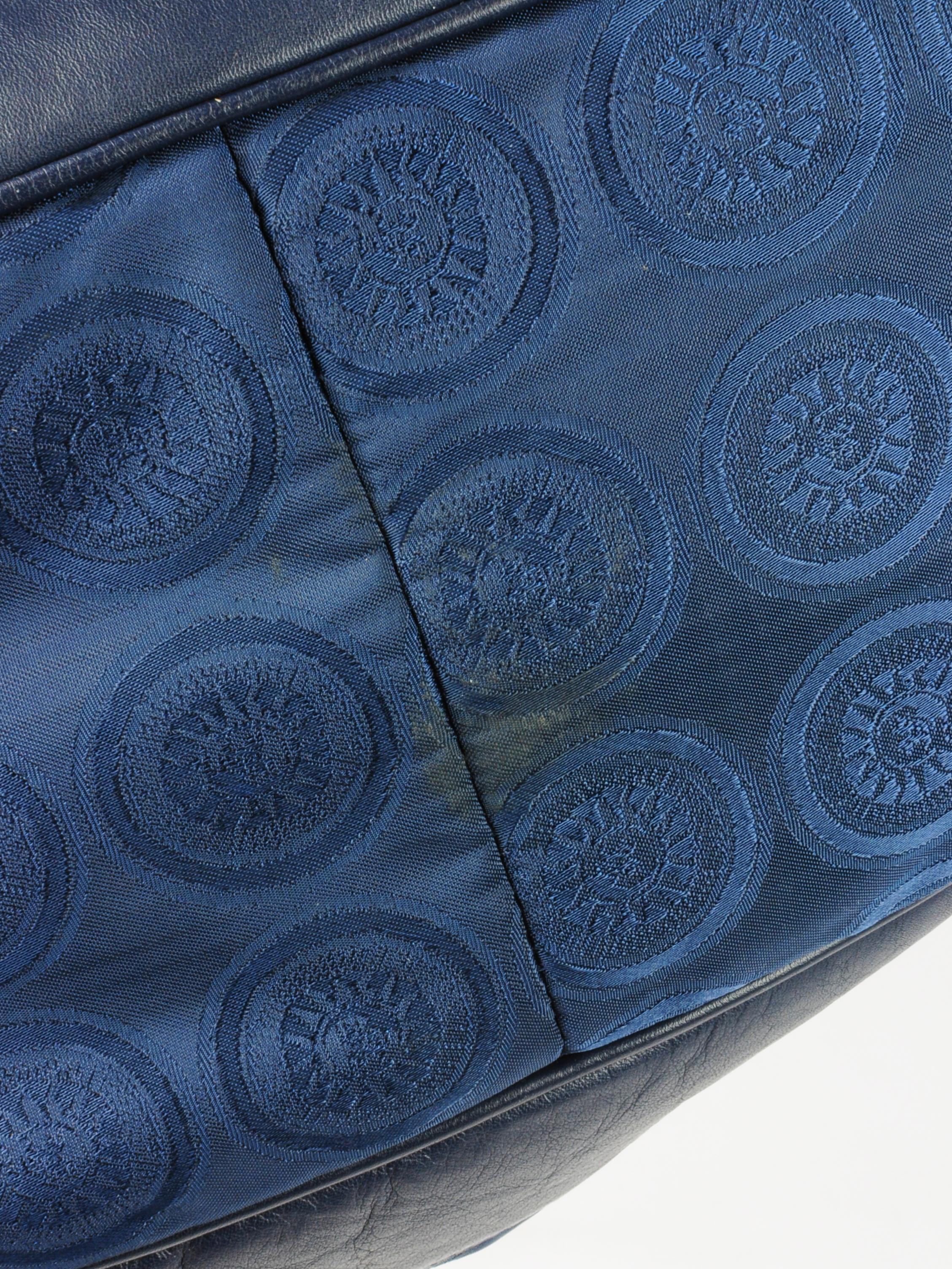 Gianni Versace Shoulder Bucket Bag with Sun Print Western Medusa Details 1990s For Sale 5