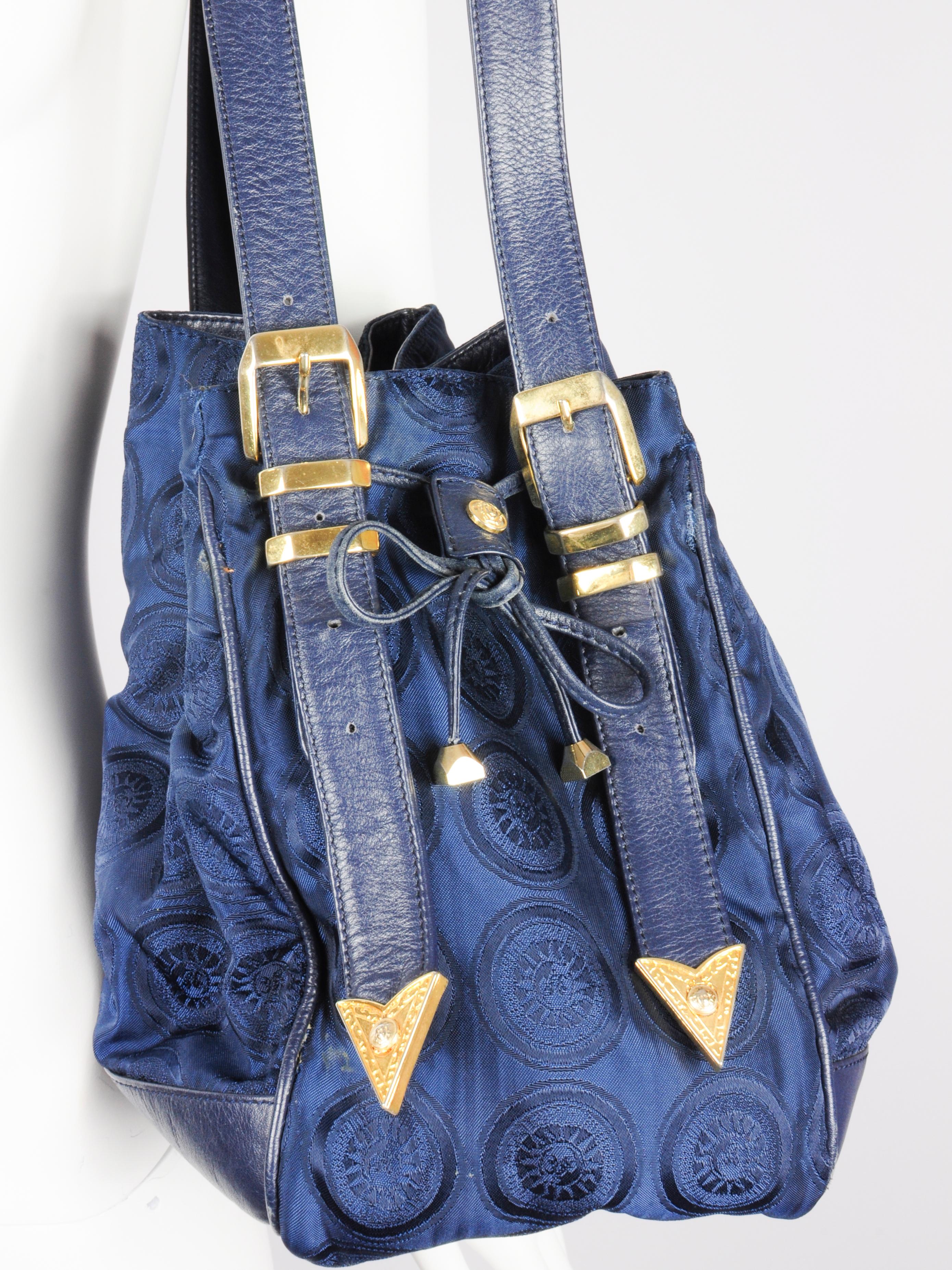  Gianni Versace Shoulder Bucket Bag with Sun Print Western Medusa Details 1990s For Sale 1