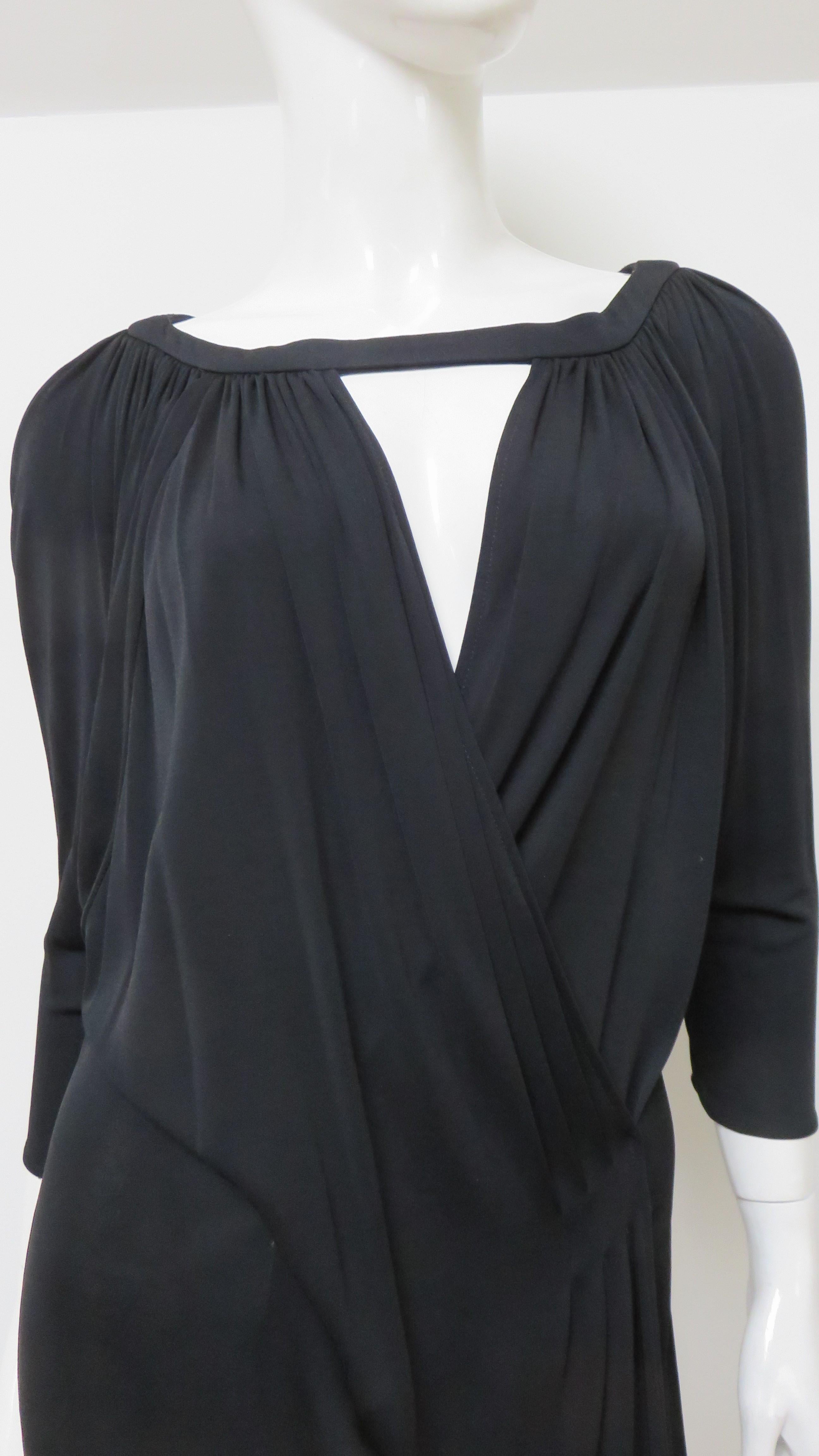 Women's Gianni Versace Silk Cut out Dress For Sale