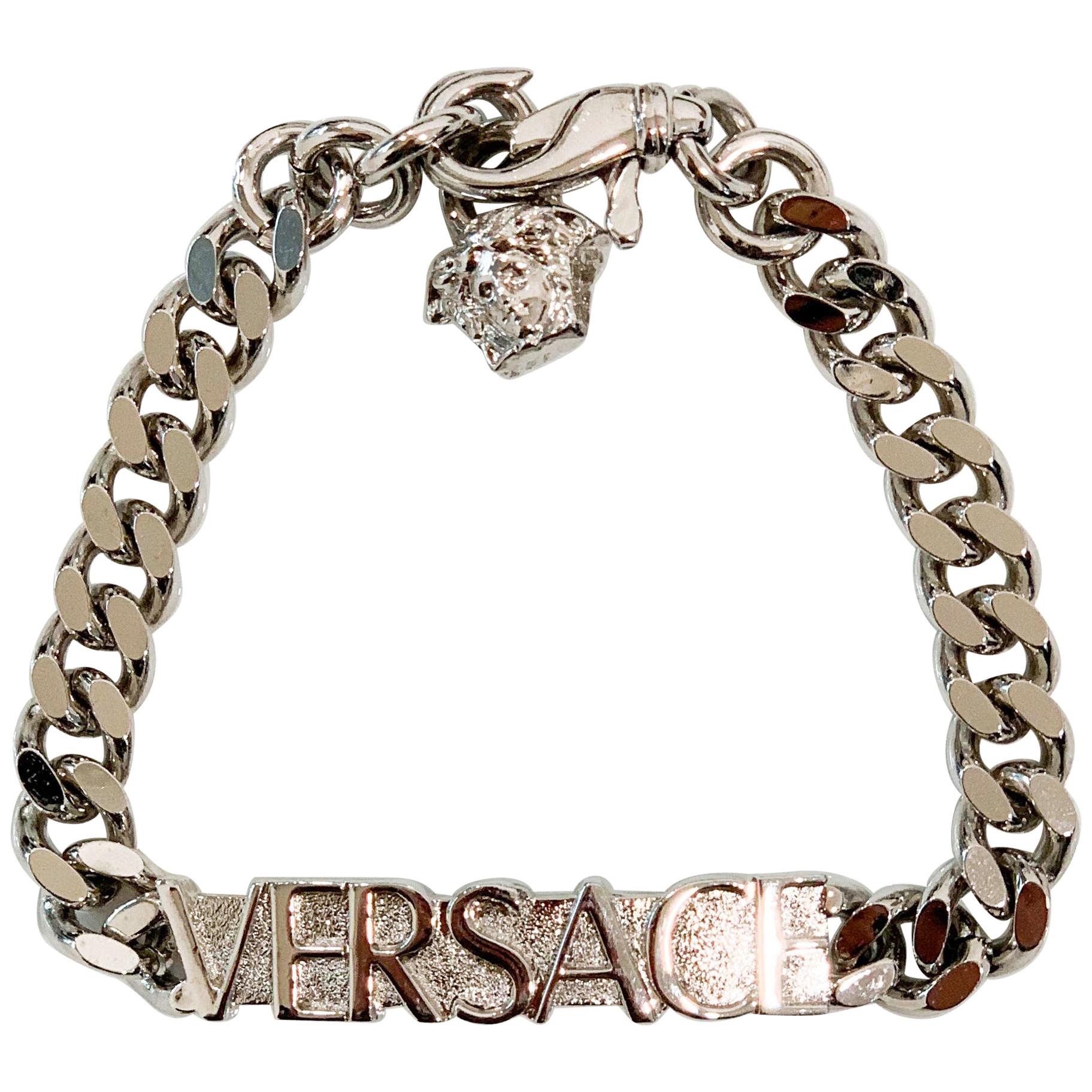 Kostbaar doden Cerebrum Gianni Versace silver tone Versace bracelet For Sale at 1stDibs | versace  bracelet silver, versace silver bracelet, silver versace bracelet
