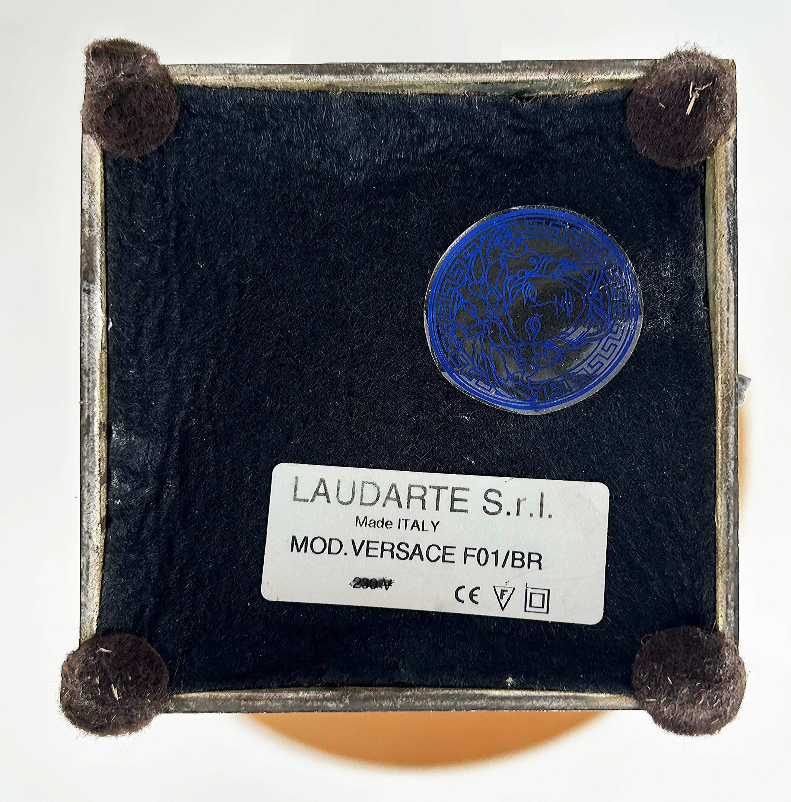 Lampada da tavolo Medusa di Gianni Versace, Laudarte Srl Italia in vendita 1