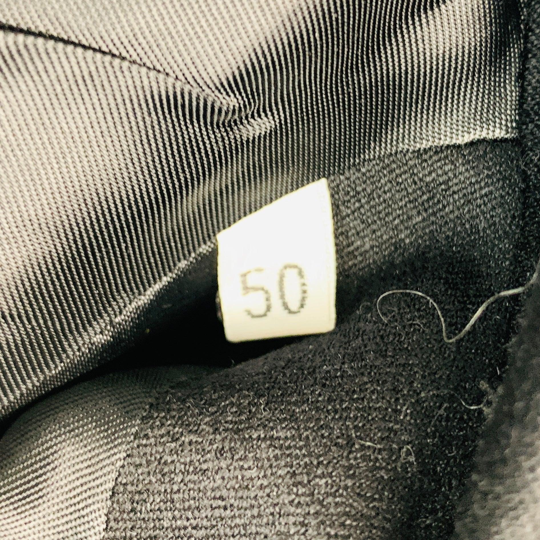 Gianni Versace Taille 40 Veste croisée en laine noire en vente 4