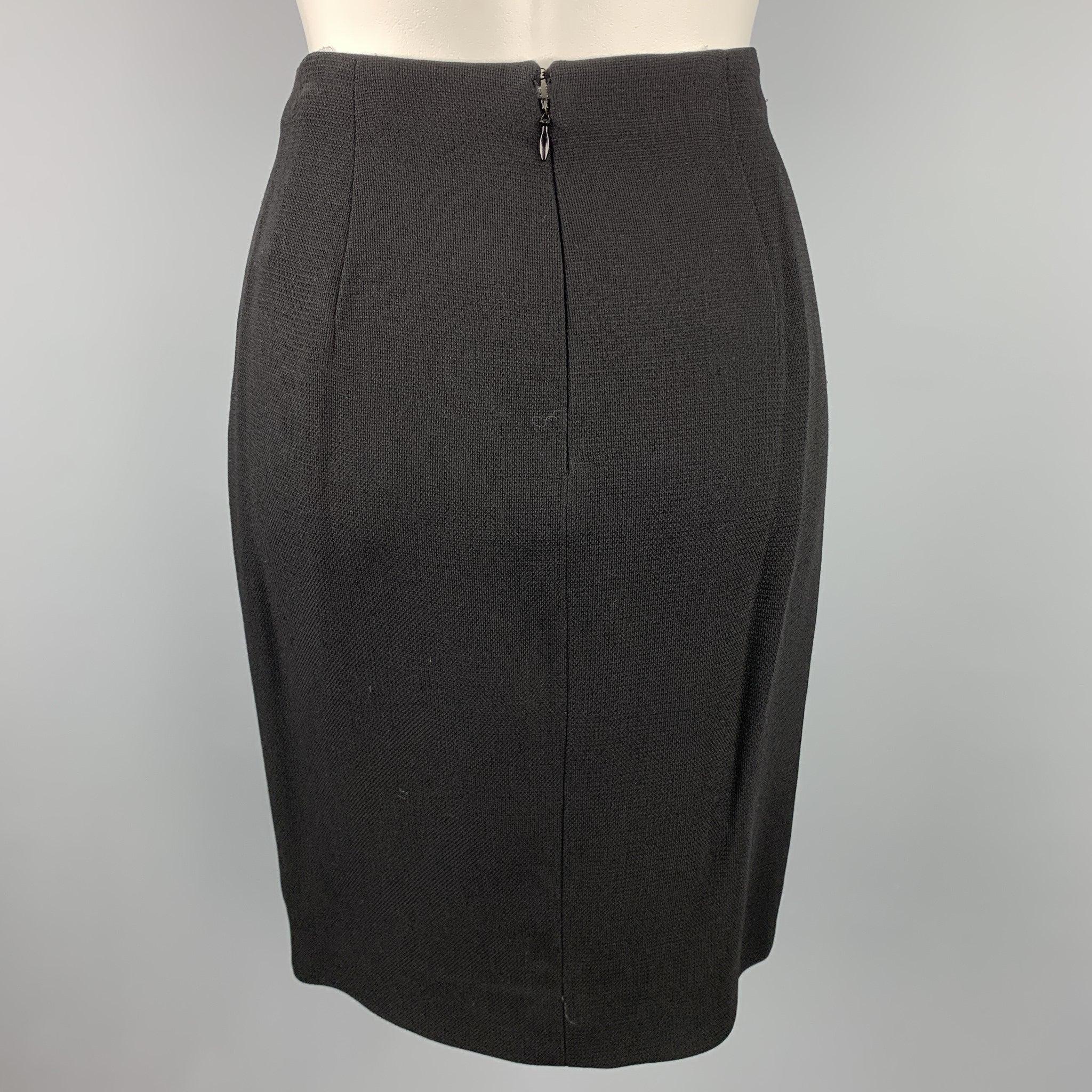 GIANNI VERSACE Size 8 Black Textured Pencil Skirt In Good Condition For Sale In San Francisco, CA