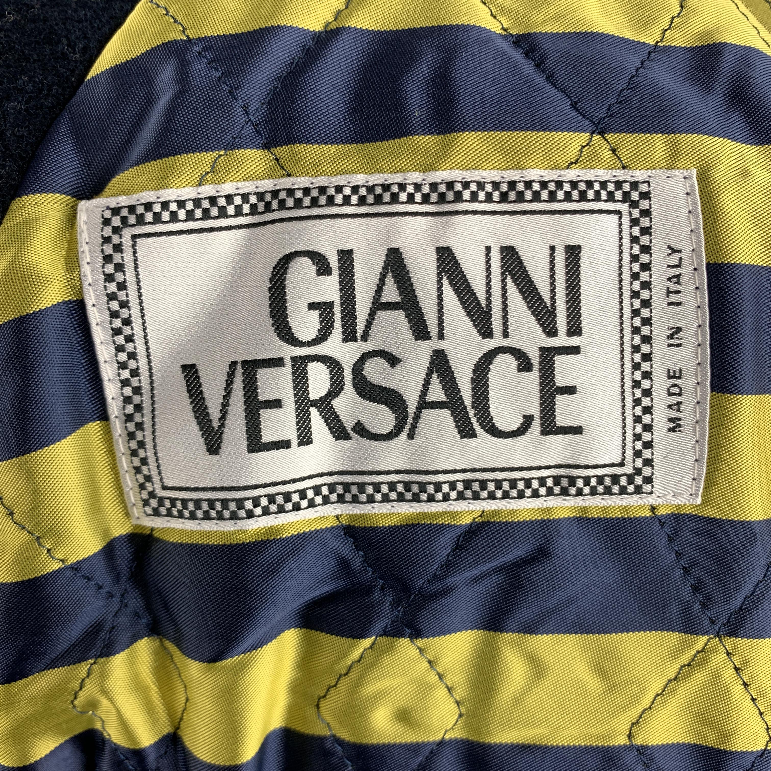 GIANNI VERSACE Size M Navy Lana Wool / Cashmere Double Breasted Medusa Coat 2