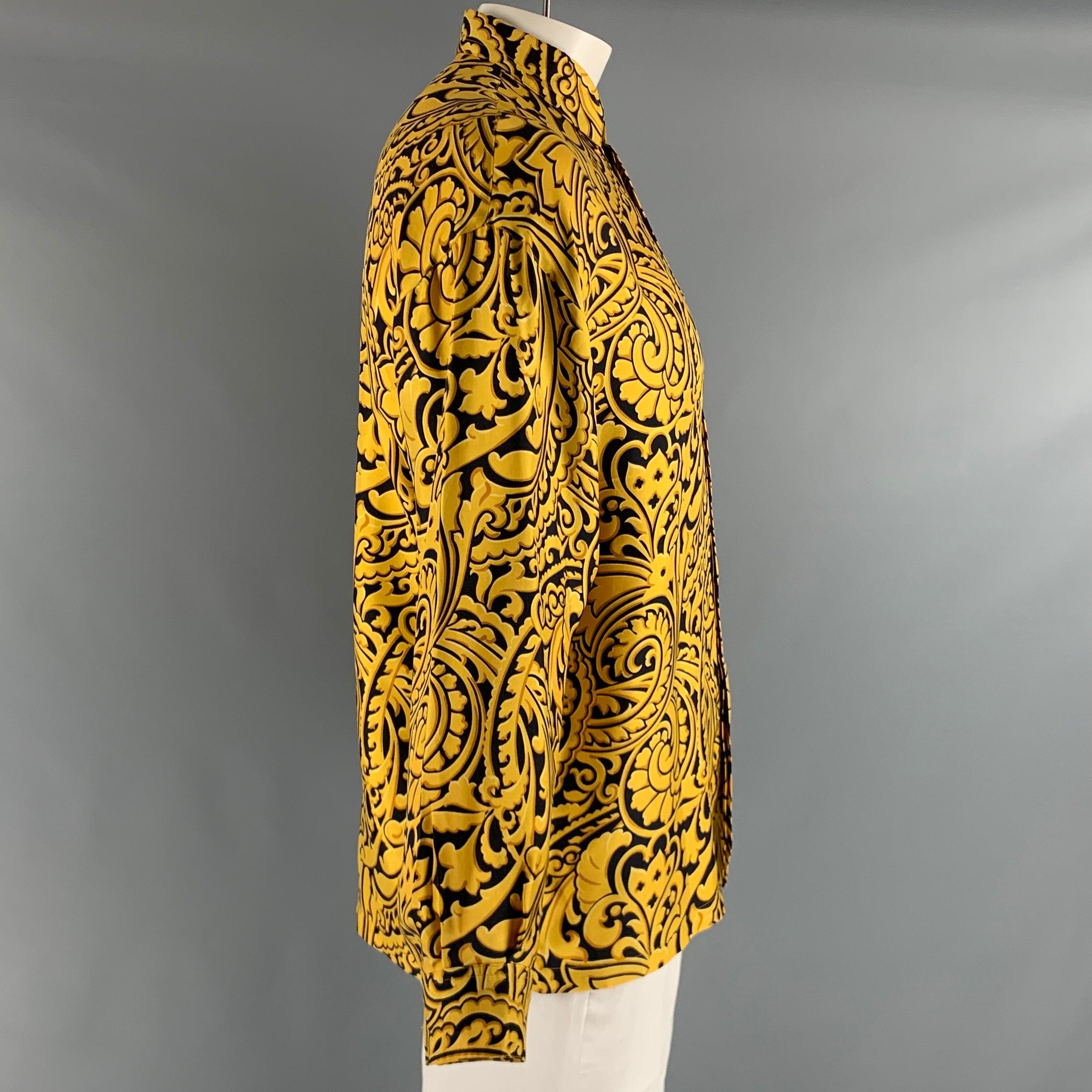 GIANNI VERSACE Size XS Gold Black Print Silk Hidden Placket Long Sleeve Shirt In Excellent Condition For Sale In San Francisco, CA