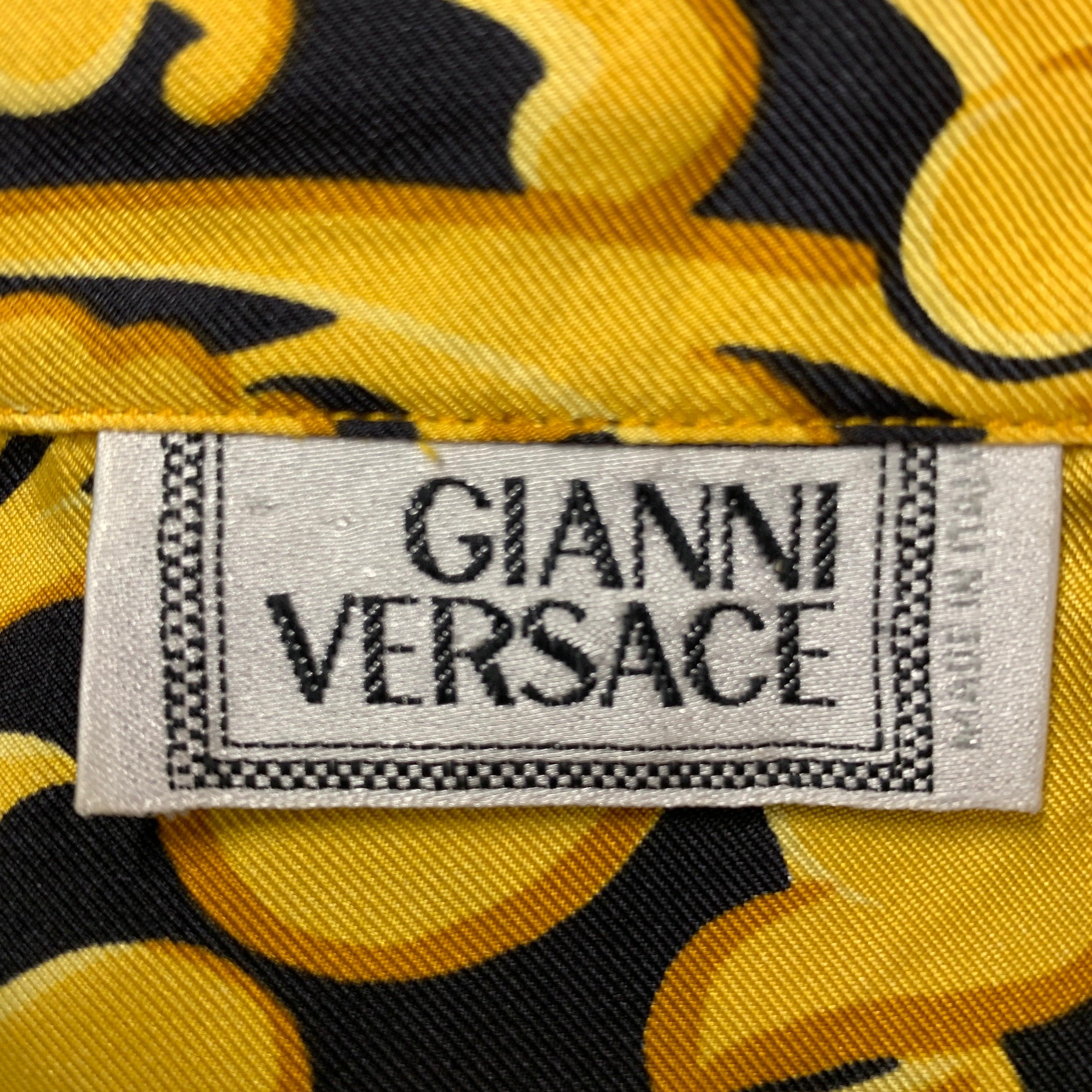 GIANNI VERSACE Size XS Gold Black Print Silk Hidden Placket Long Sleeve Shirt For Sale 1