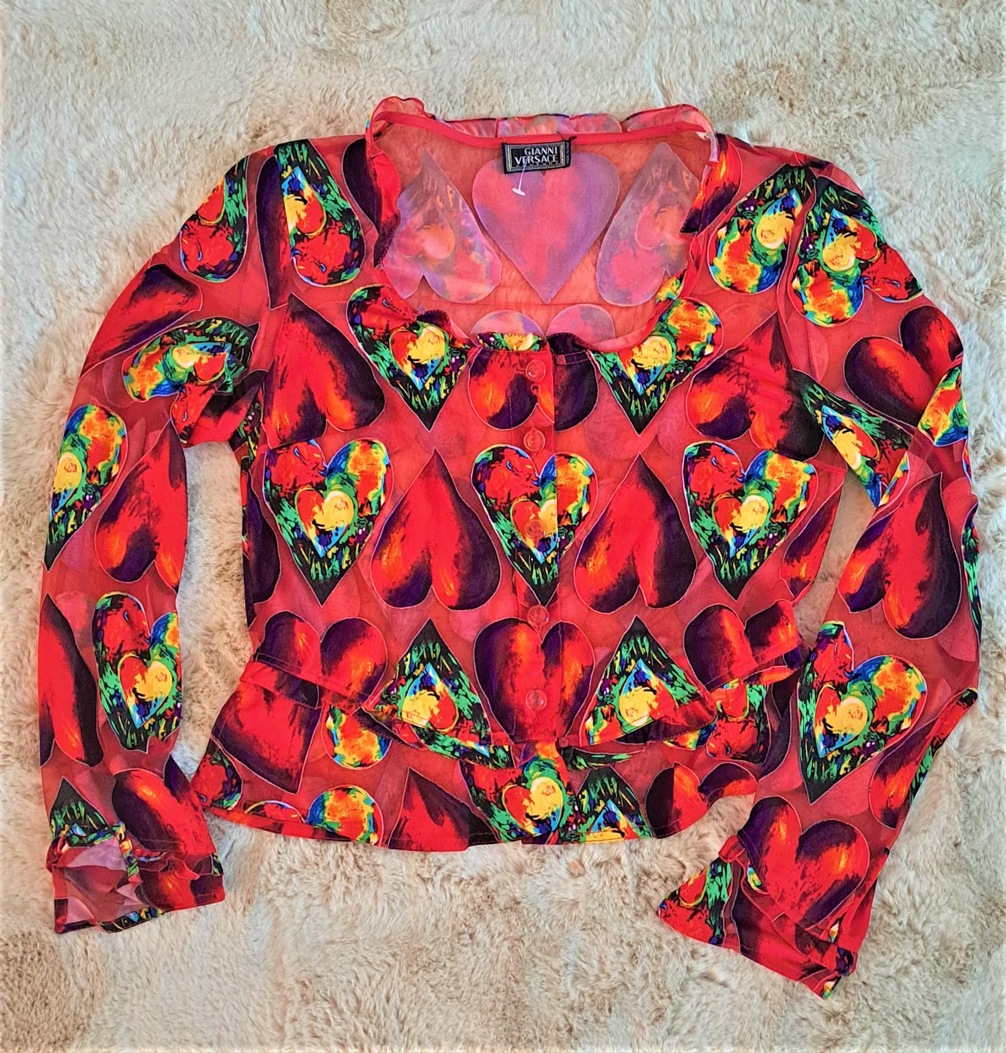 Gianni Versace Spring 1990s Pink Heart Blouse Inspired by Jim Dine In Excellent Condition For Sale In 'S-HERTOGENBOSCH, NL