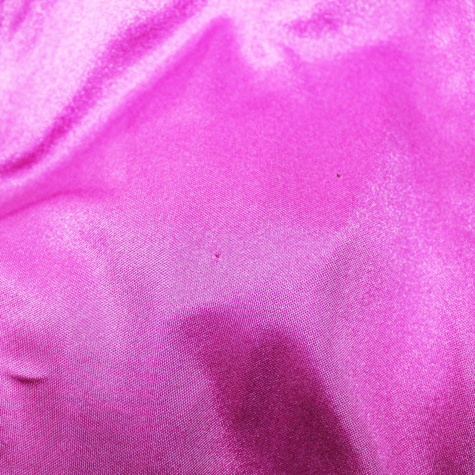 Women's Gianni Versace SS 2000 Jungle Purple Hot Silk Blouse Top Swarovski Buttons 38 For Sale