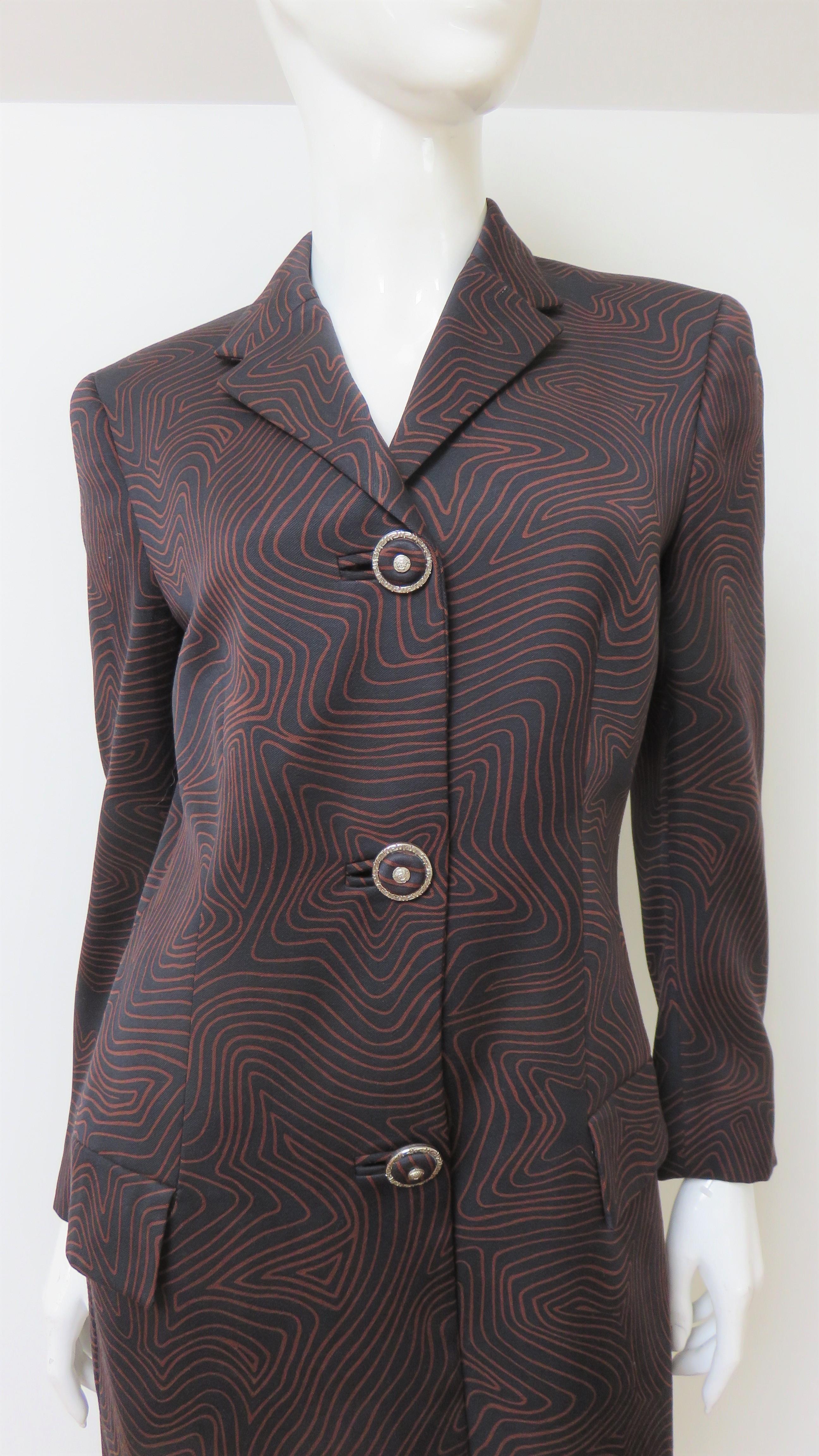 Women's Gianni Versace Silk Lines Jacket 1990s For Sale