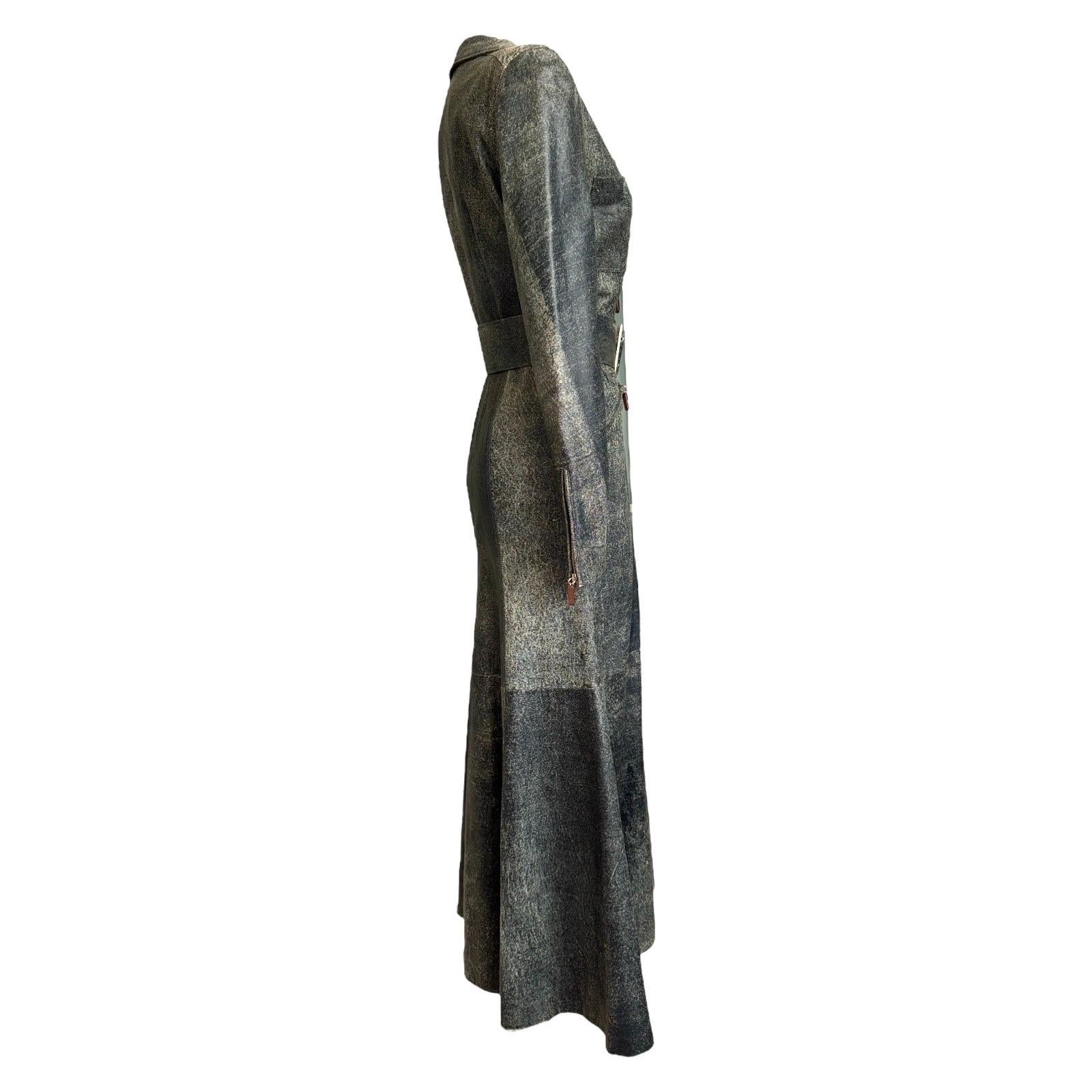 FANTASTIC GIANNI VERSACE COUTURE

 DENIM/JEANS-STYLE DISTRESSED LEATHER GOWN

AS SHOWN ON THE RUNWAY SHOW AND AD CAMPAIGN

SOLD OUT IMMEDIATELY

    Impossible to find!
    A true gem! This is a very rare and out-of-the-ordinary gown
    From the FW