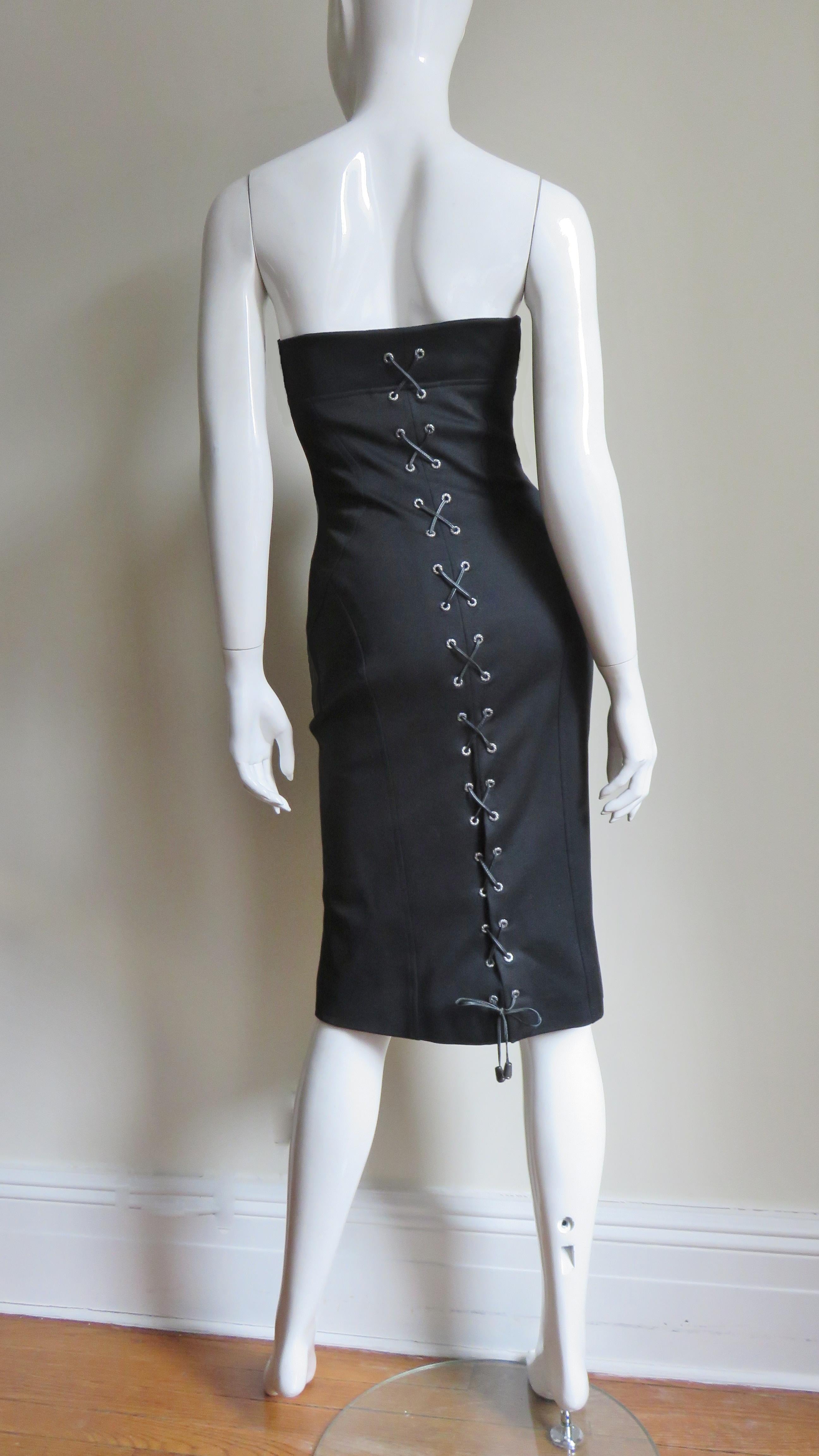Gianni Versace New Strapless Lace Up Dress For Sale 8