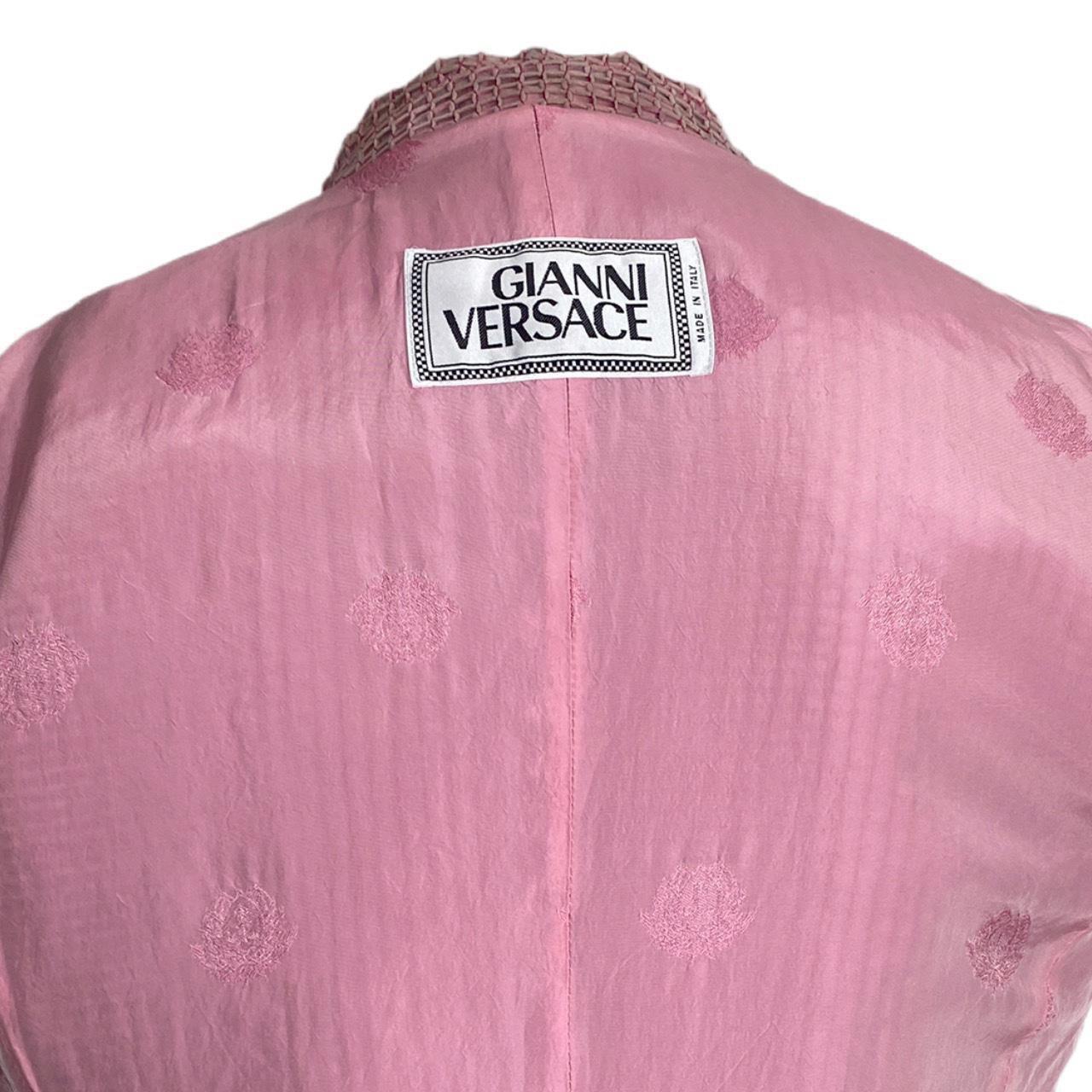 Gianni Versace Suit   Pink Jacket Skirt Set 1990's For Sale 3