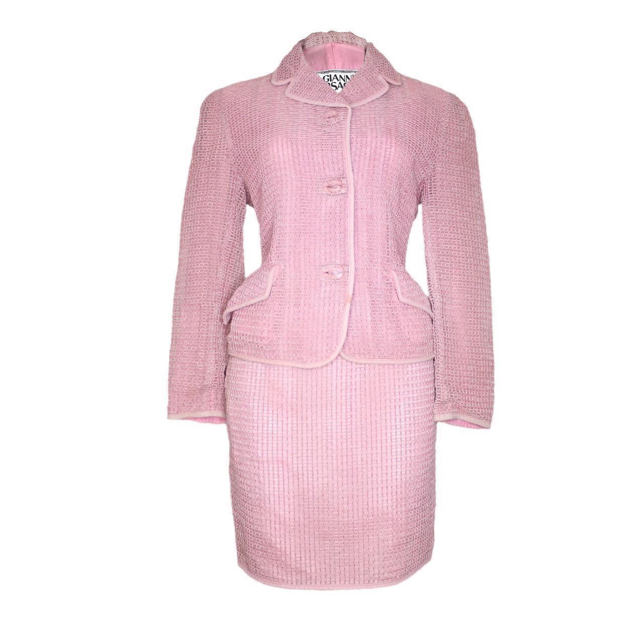 Gianni Versace Suit   Pink Jacket Skirt Set 1990's For Sale 5